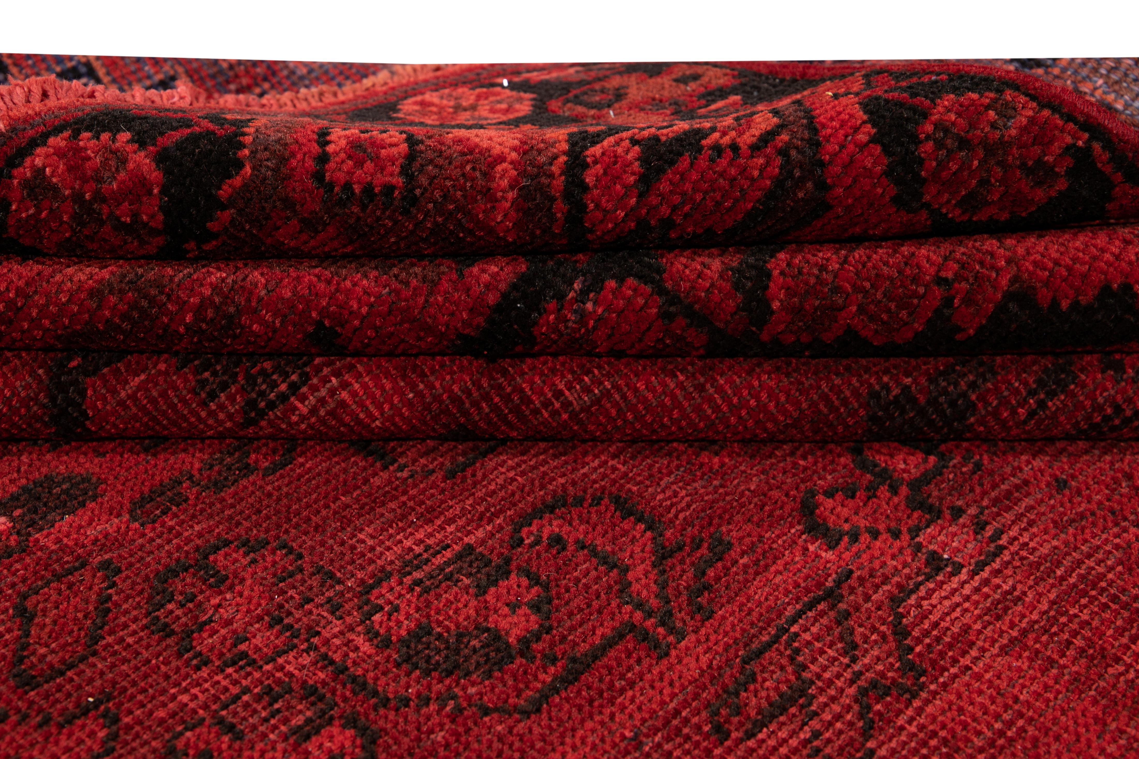 Spätes 20. Jahrhundert Vintage Overdyed Wollteppich im Angebot 7
