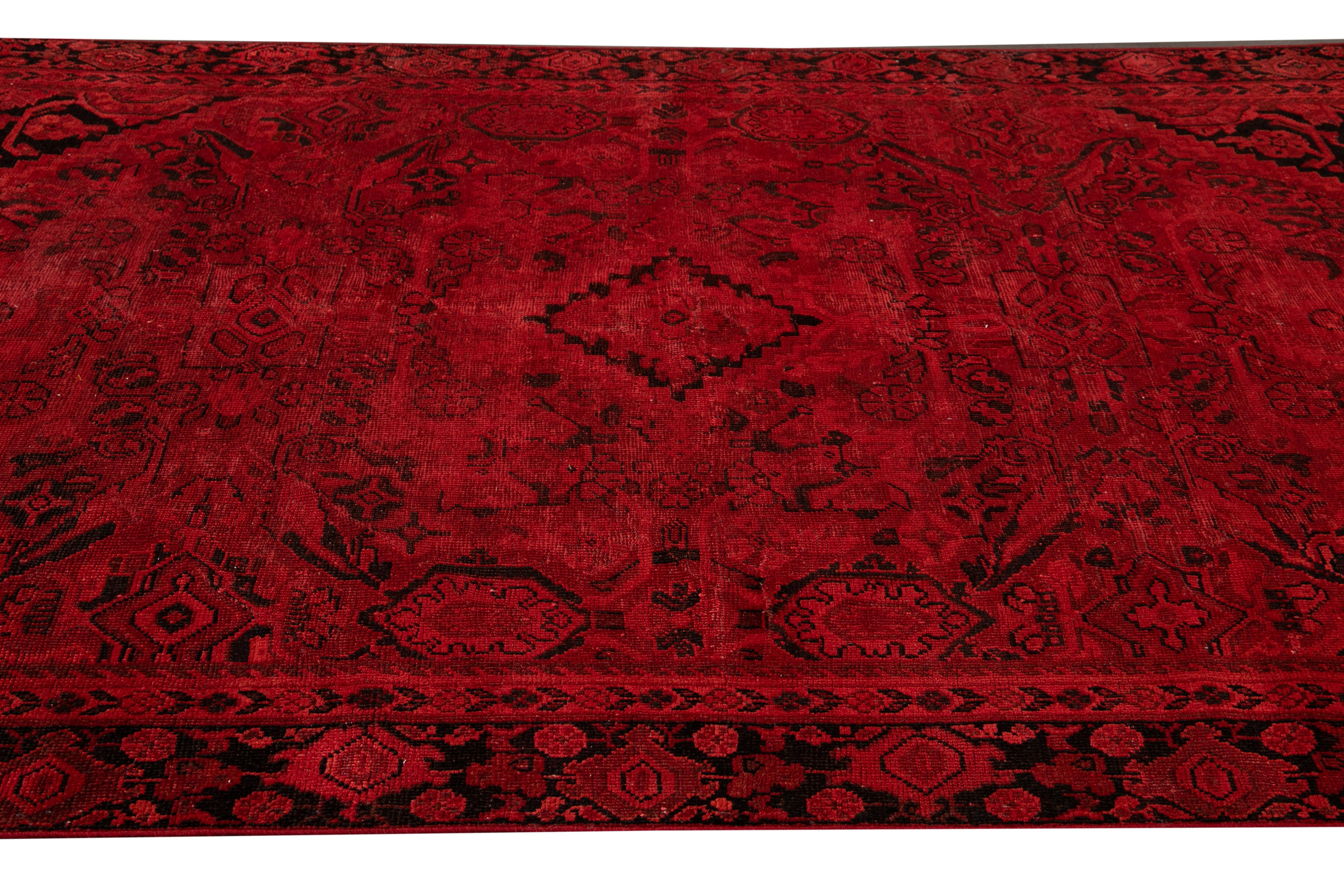 Spätes 20. Jahrhundert Vintage Overdyed Wollteppich (Handgeknüpft) im Angebot