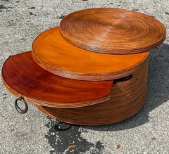 Late 20th Century Vintage Pencil Reed Round Coffee Cocktail Table Swivel Top