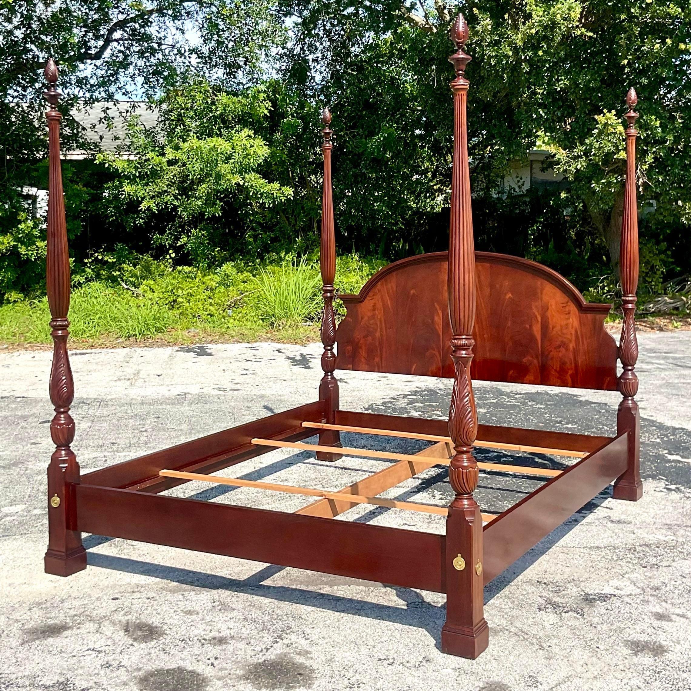 Late 20th Century Vintage Regency Bernhardt Flame Mahogany King Four Poster Bed For Sale 3