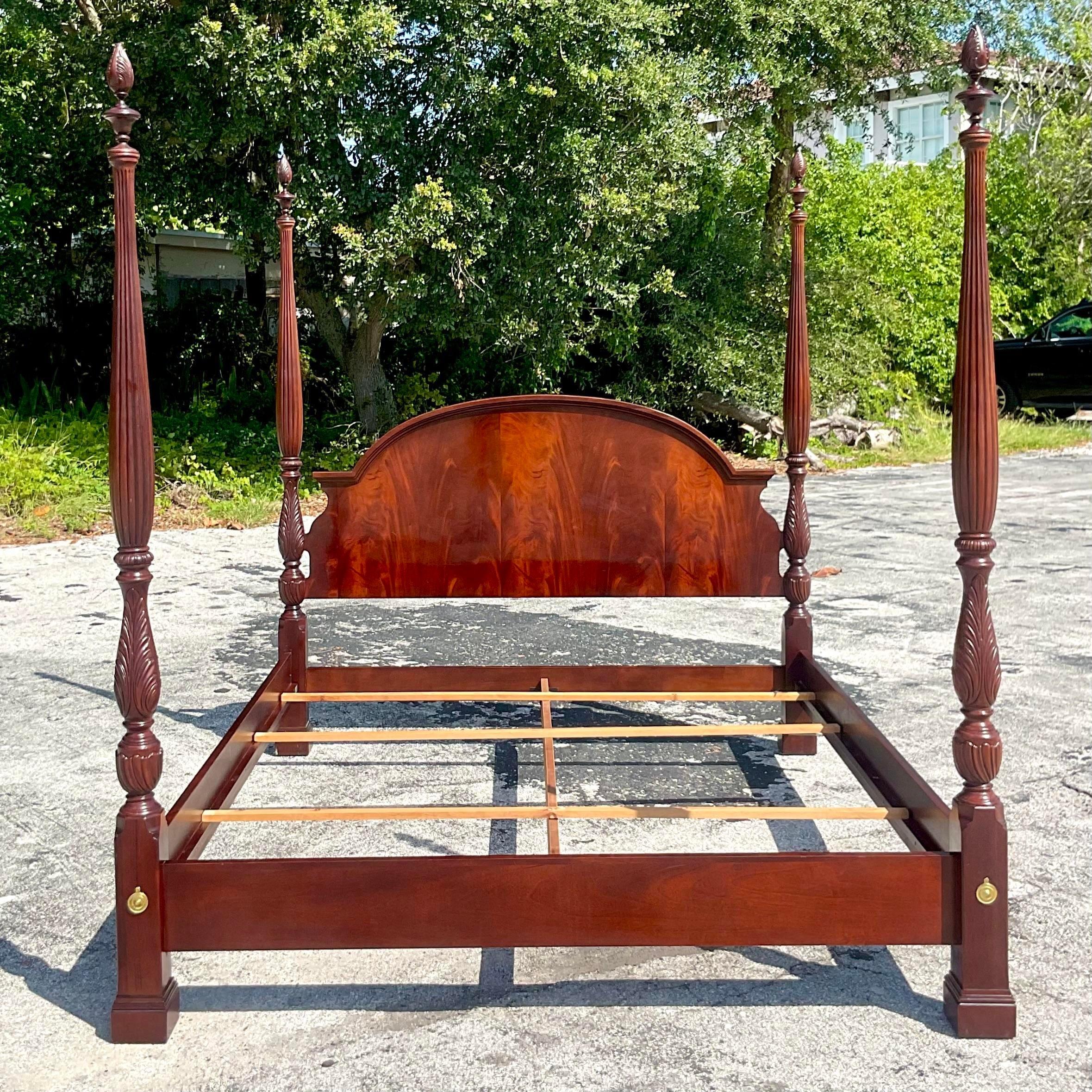 Late 20th Century Vintage Regency Bernhardt Flame Mahogany King Four Poster Bed For Sale 4