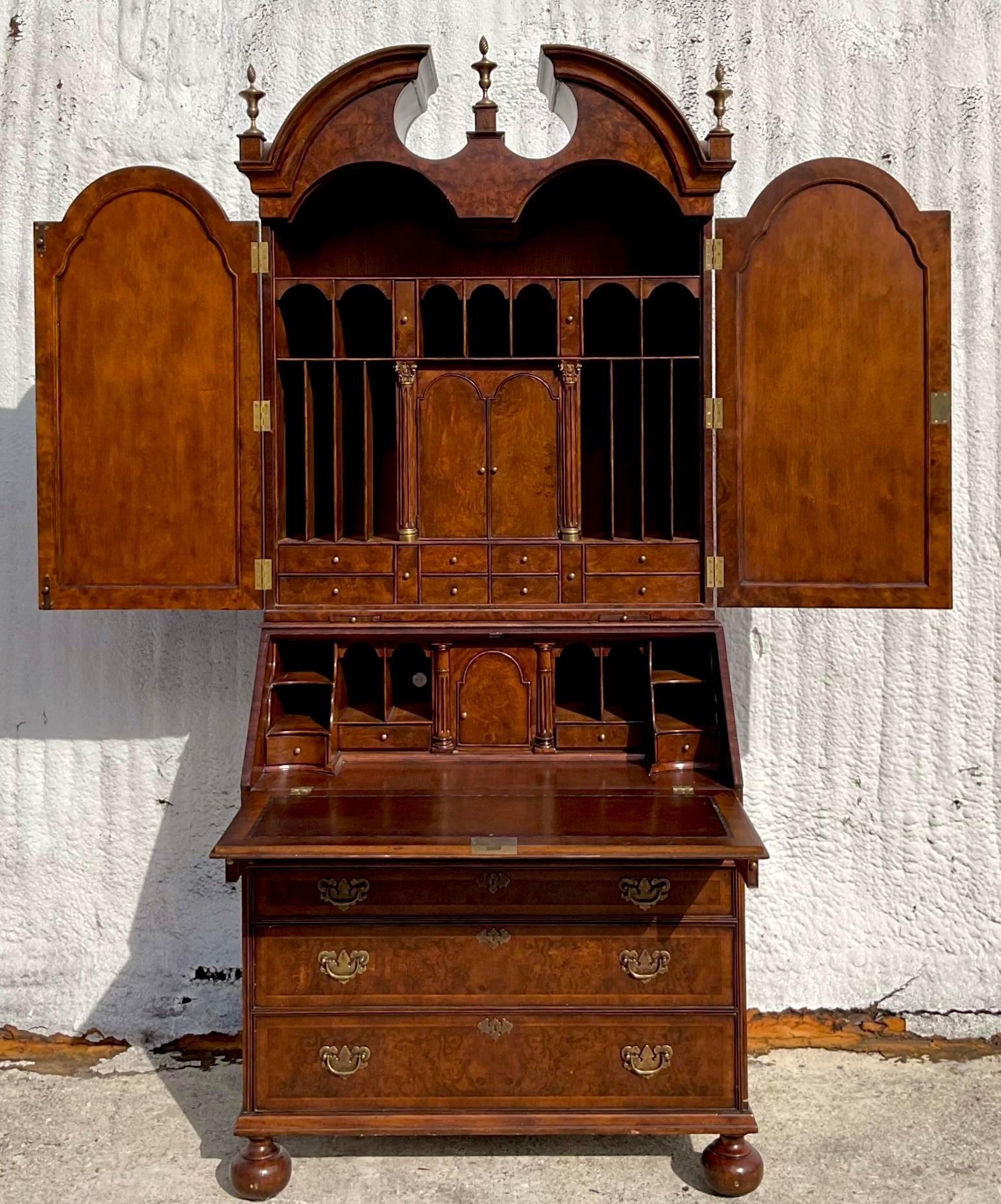 Ende des 20. Jahrhunderts Vintage Regency Burl Holz Sekretär Schreibtisch (Metall) im Angebot