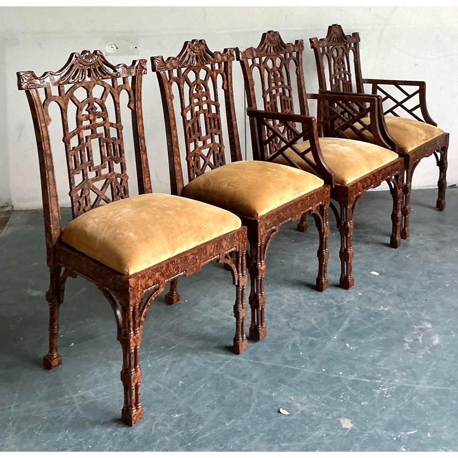 Tissu d'ameublement Fin du 20ème siècle Vintage Regency Faux Fretwork Pagoda Chairs de salle à manger - Set of 4 en vente