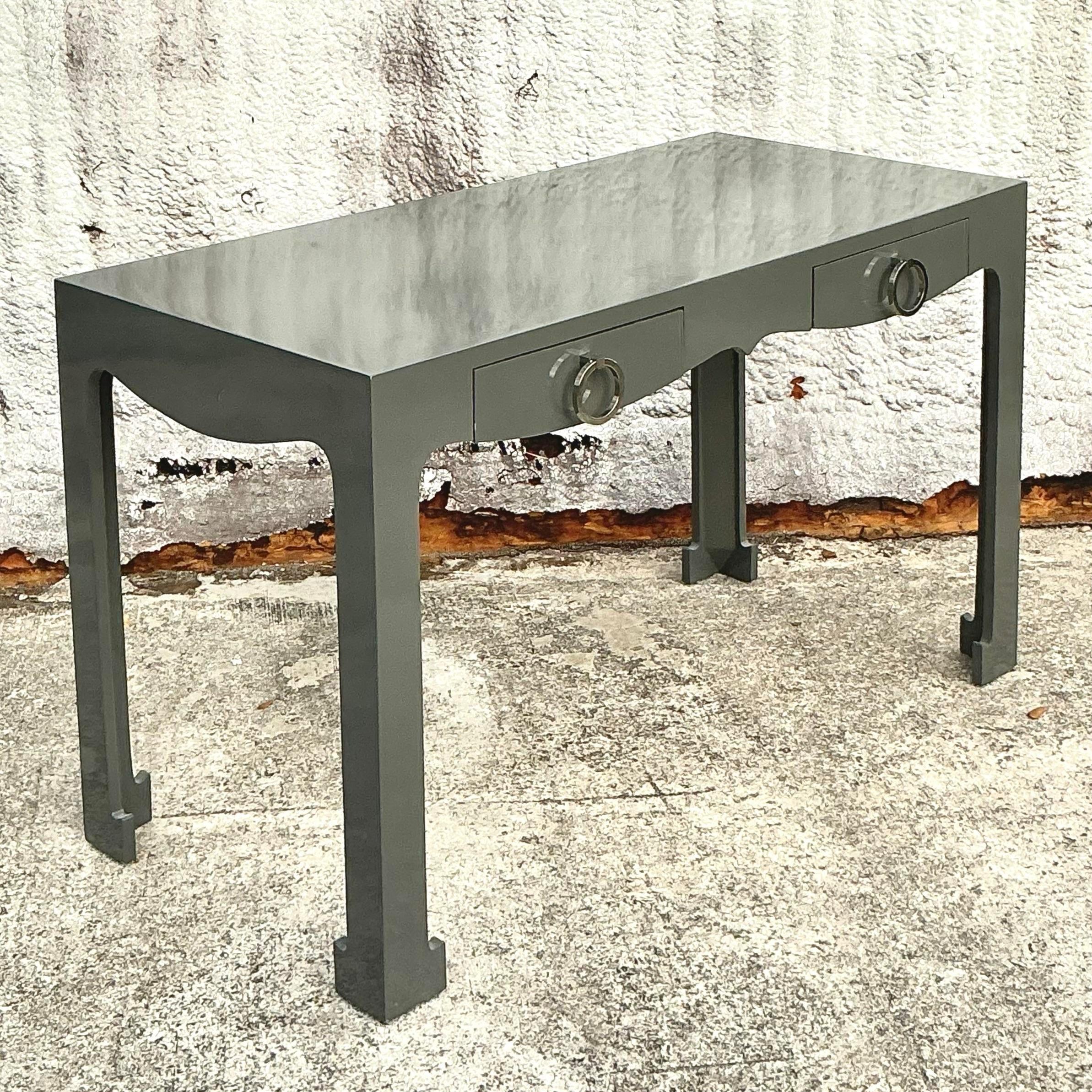 Late 20th Century Vintage Regency Lacquered Scalloped Writing Desk In Good Condition In West Palm Beach, FL