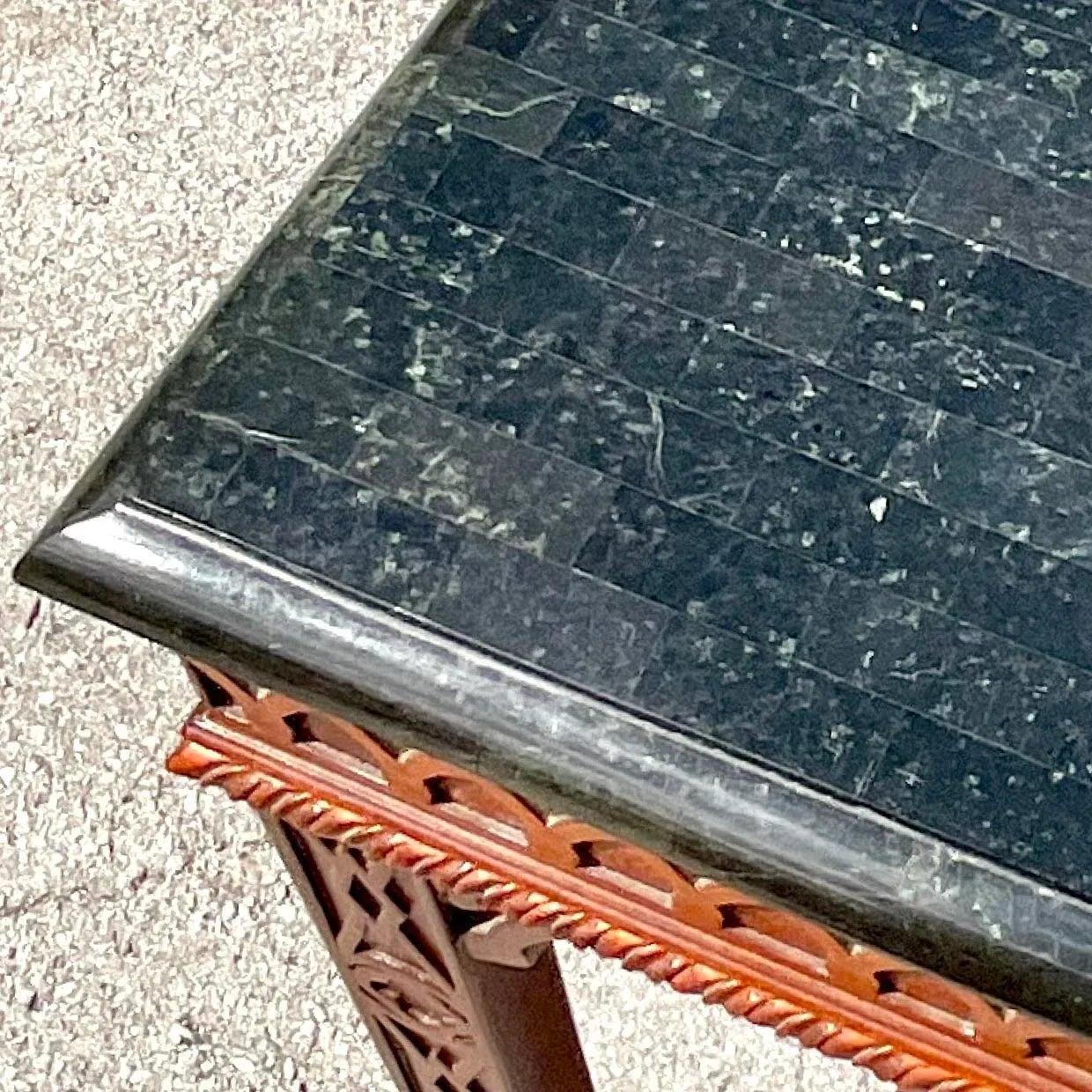 Tavolo da console in pietra tessellata di Maitland Smith, fine XX secolo, Regency, vintage. in vendita 2