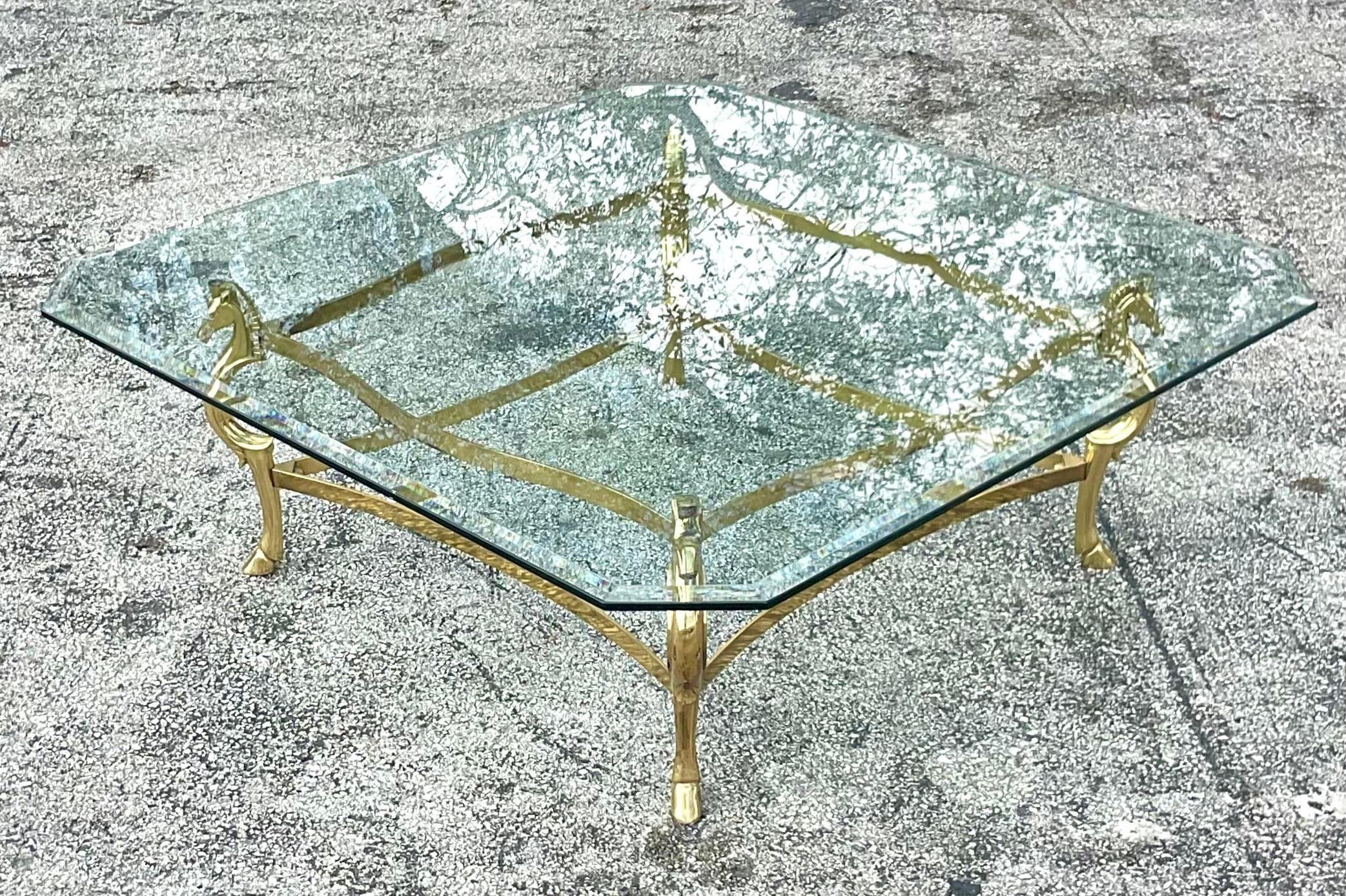 Late 20th Century Vintage Regency Polished Brass Horse Head Coffee Table In Good Condition For Sale In west palm beach, FL