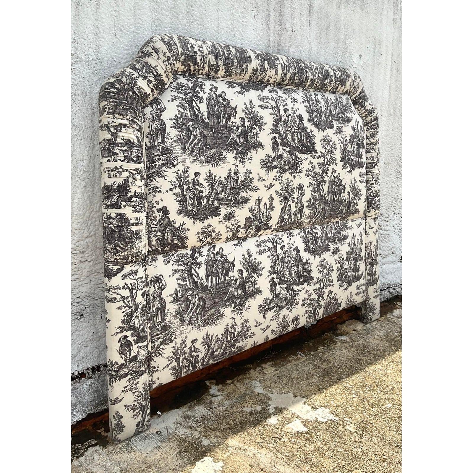 Ende des 20. Jahrhunderts Vintage Regency Rusched Toile gepolstert Queen Kopfteil im Zustand „Gut“ im Angebot in west palm beach, FL