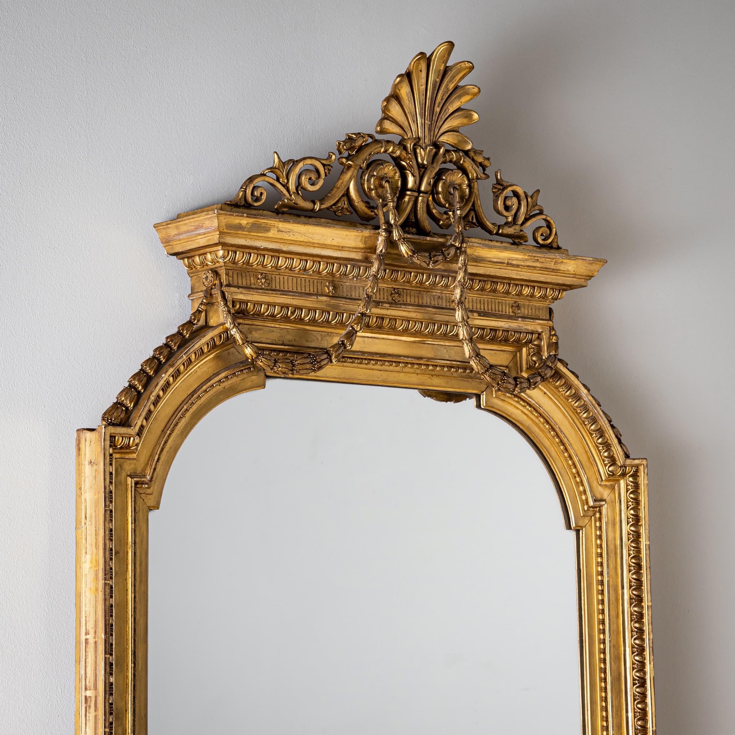 Late 20th Century Wall Mirror in Louis XVI Style In Good Condition For Sale In New York, NY