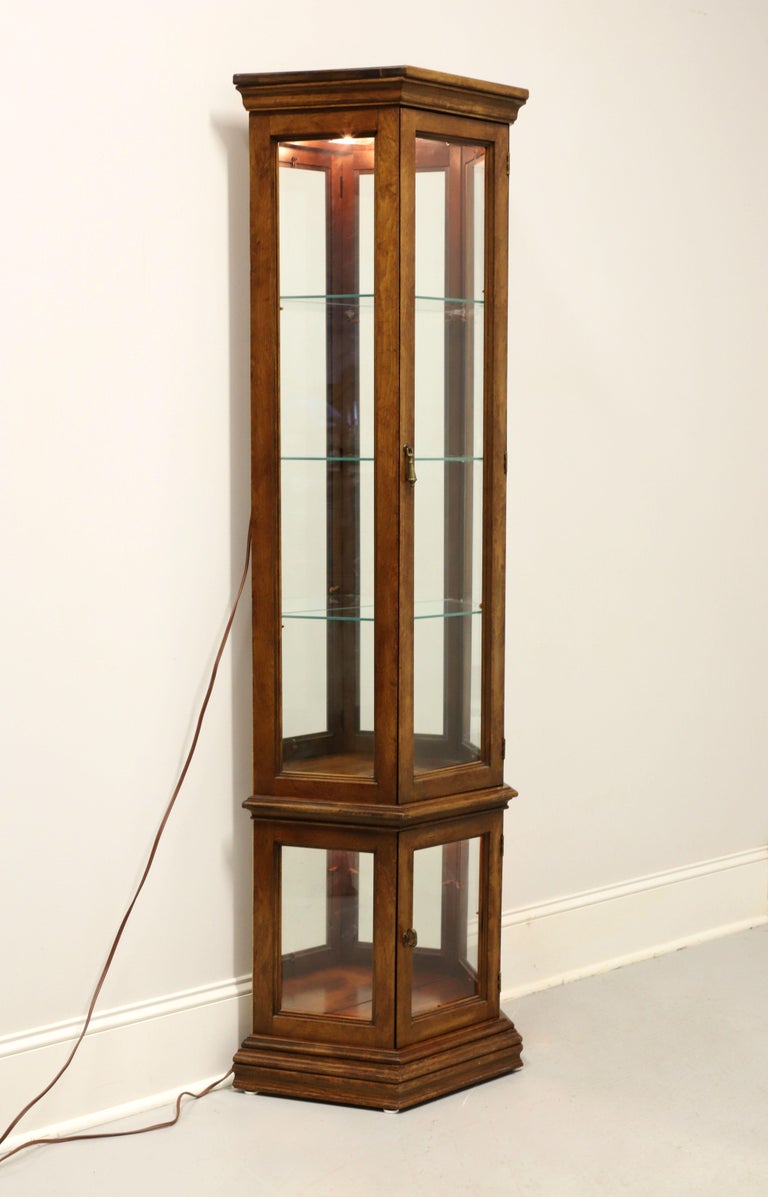 Traditional curio cabinet online