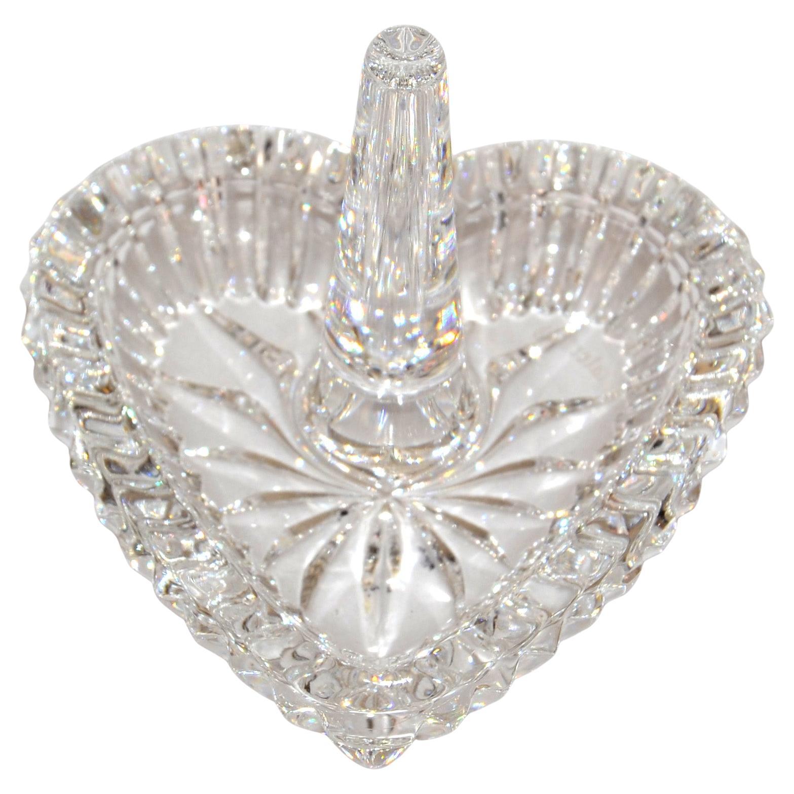 Late 20th Century Waterford Crystal Ribbed Ring Dish Heart Shape Starburst Base For Sale