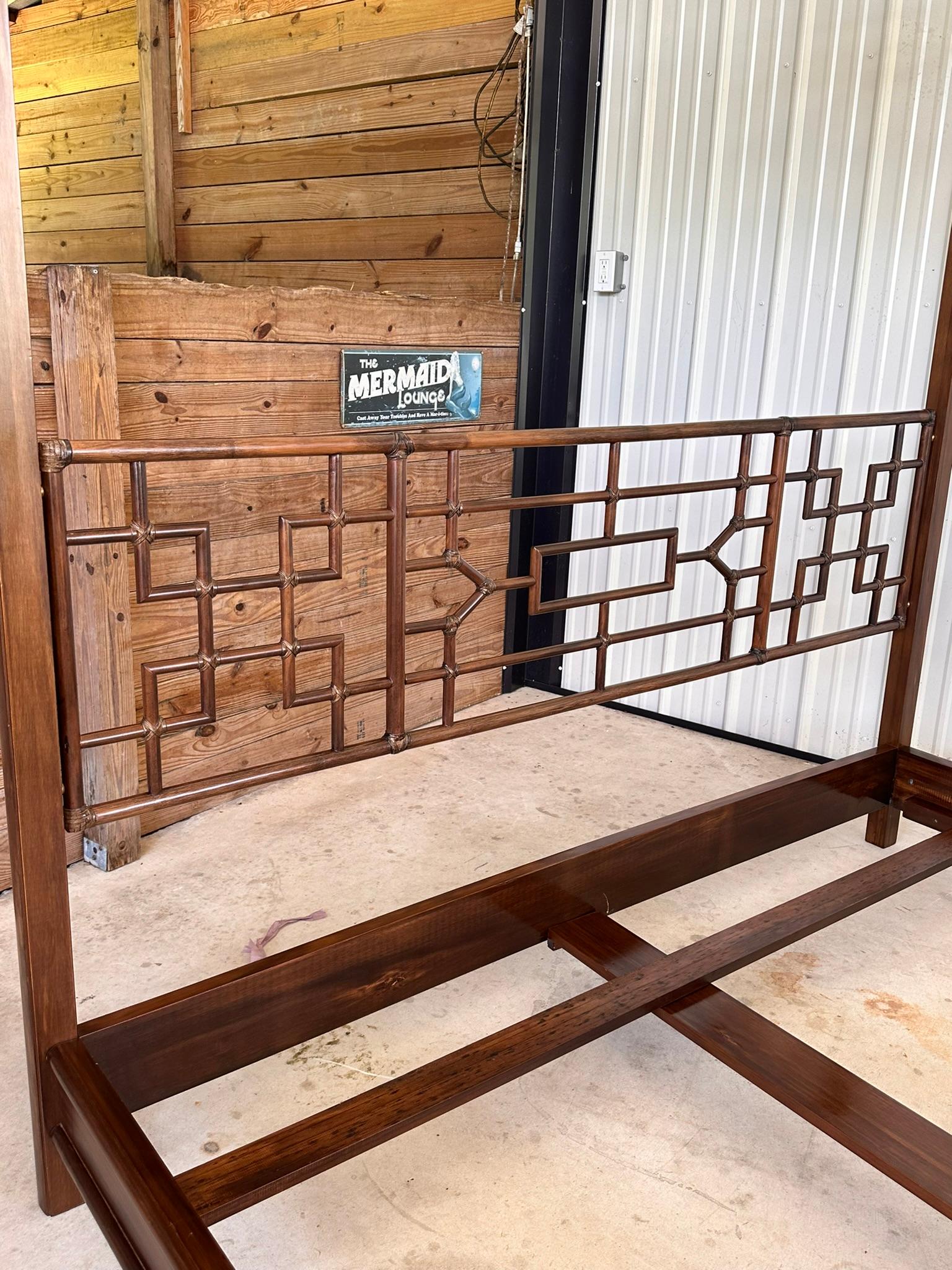 Late 20th Century Wood Rattan Fretwork Chippendale Four Poster Canopy King Bed 1