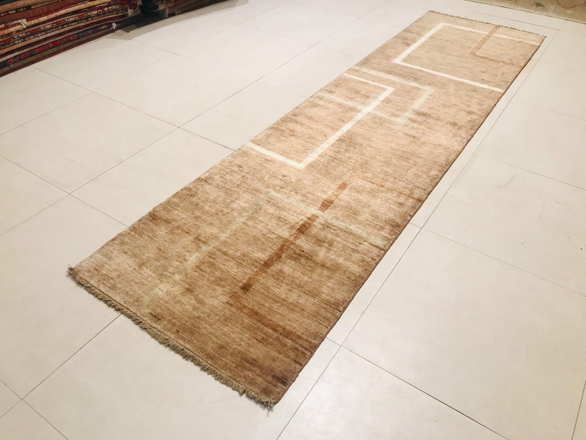 Pakistani Late 20th Century Wool Hand Knotted Runner Rug in Light Brown and Beige of 1980s For Sale