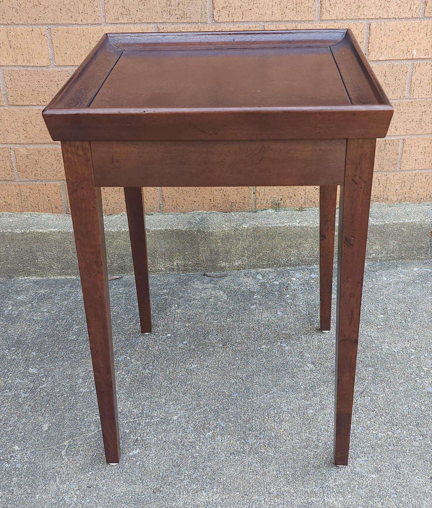 A Late 20th Federal Style Mahohany Side Table
Measures 14.75