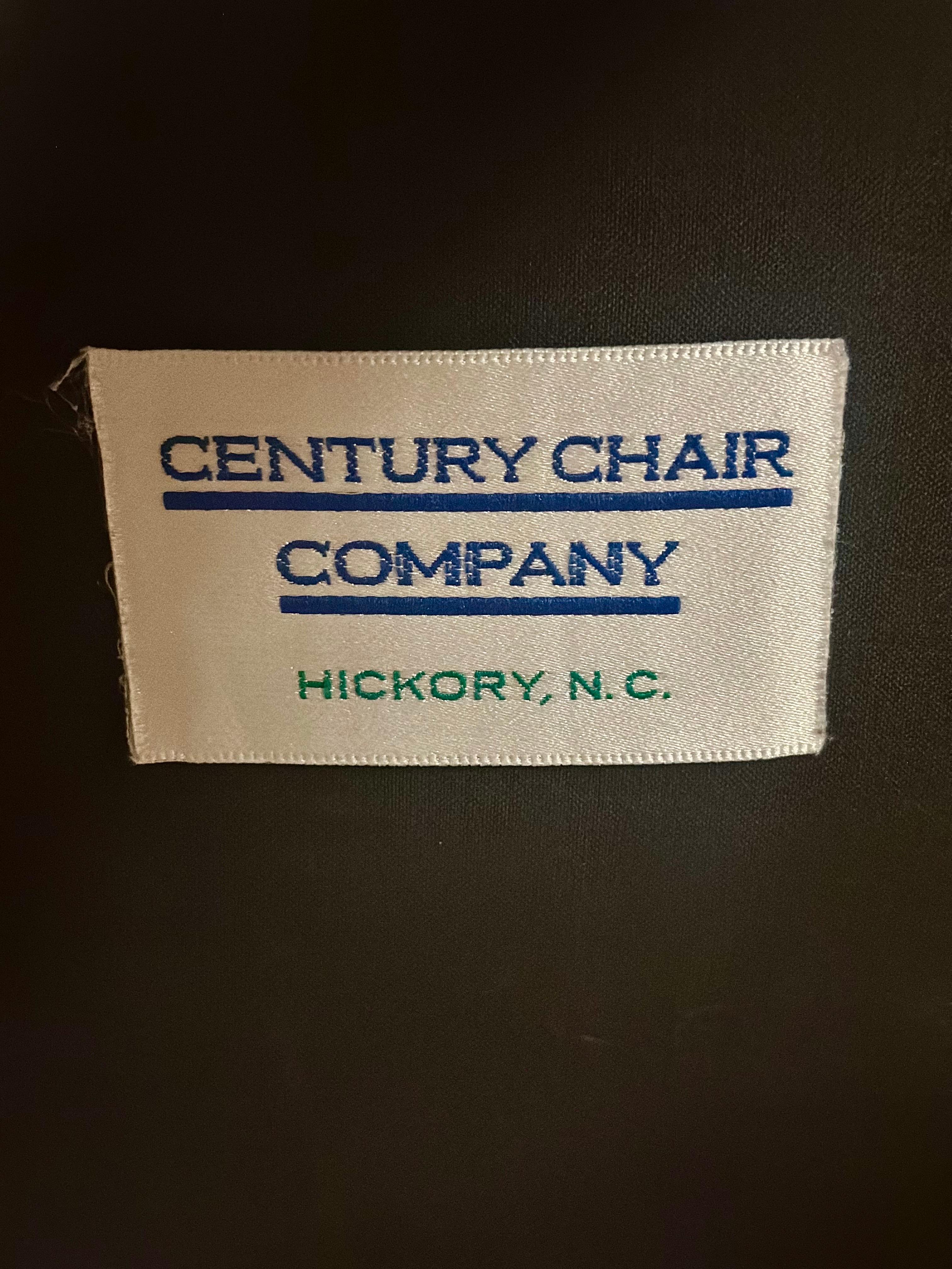 Late 20th Neoclassical Armchair in Champagne Chenille Velvet & Gilt Fish Motifs in vendita 11