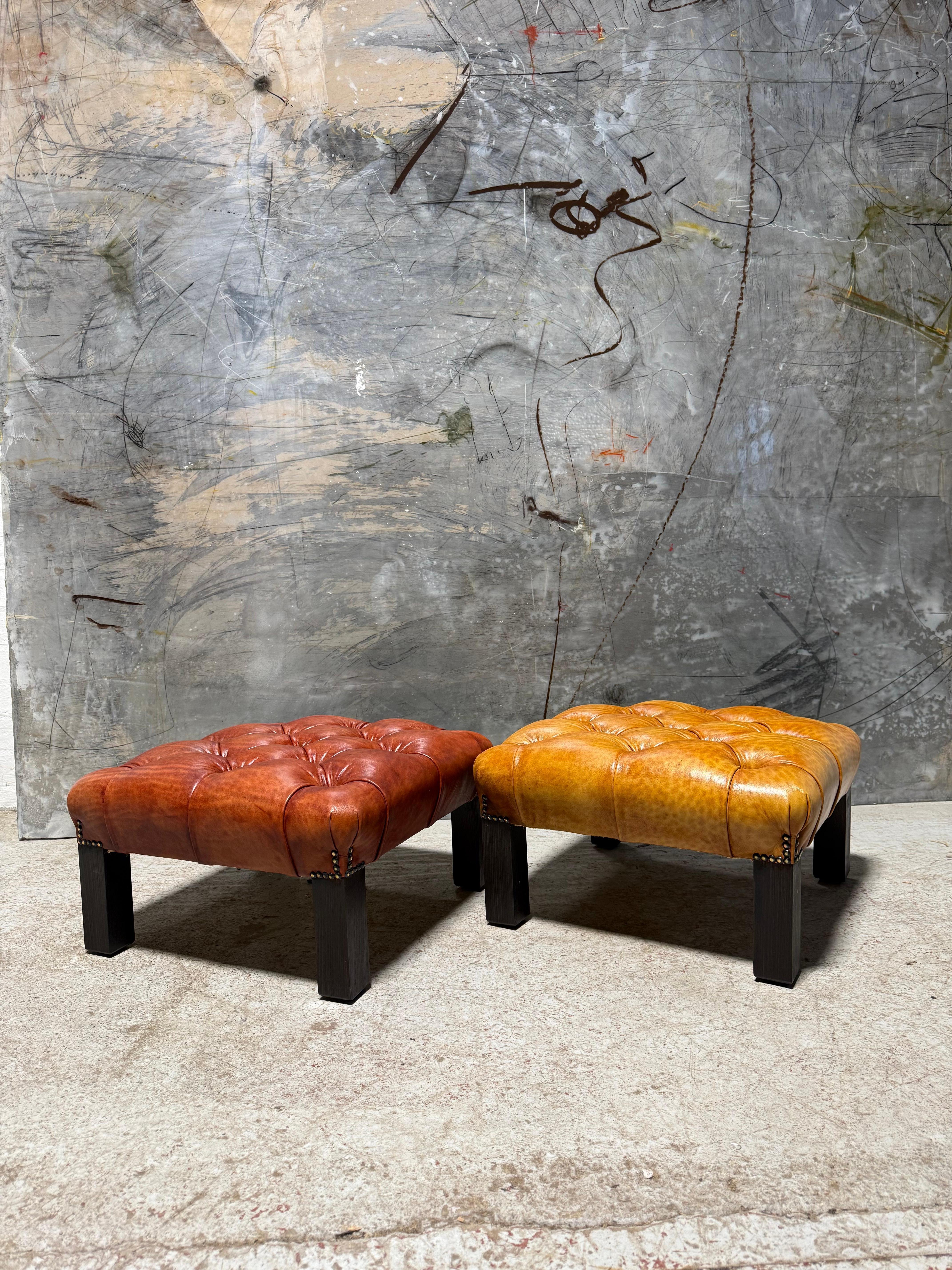 Late 20thC Leder Chesterfield 3 Stück Suite restauriert in Hand gefärbtes Leder im Angebot 4