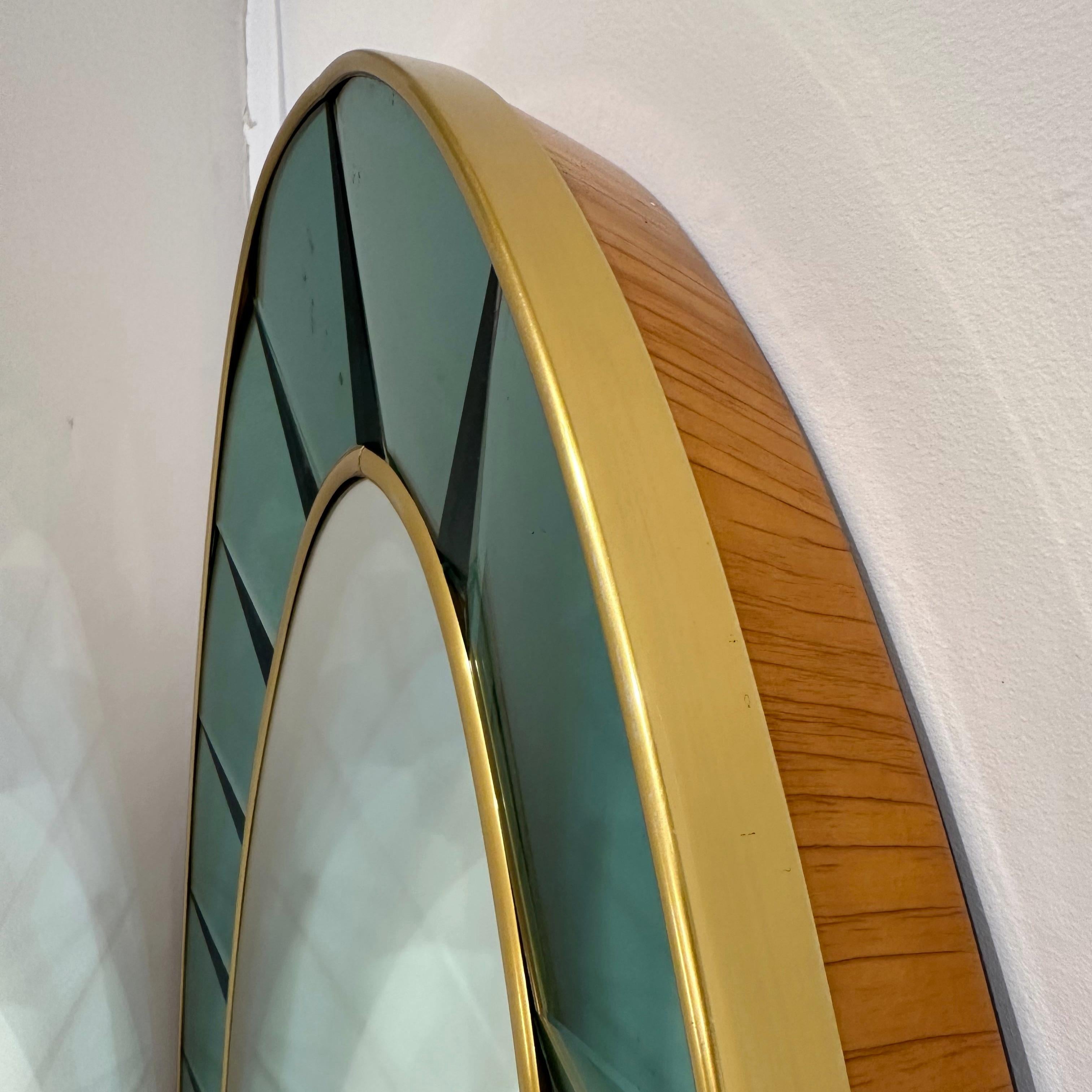Italian Late 29th Century Cristal Arte Large Scale Oval Floor Mirror For Sale