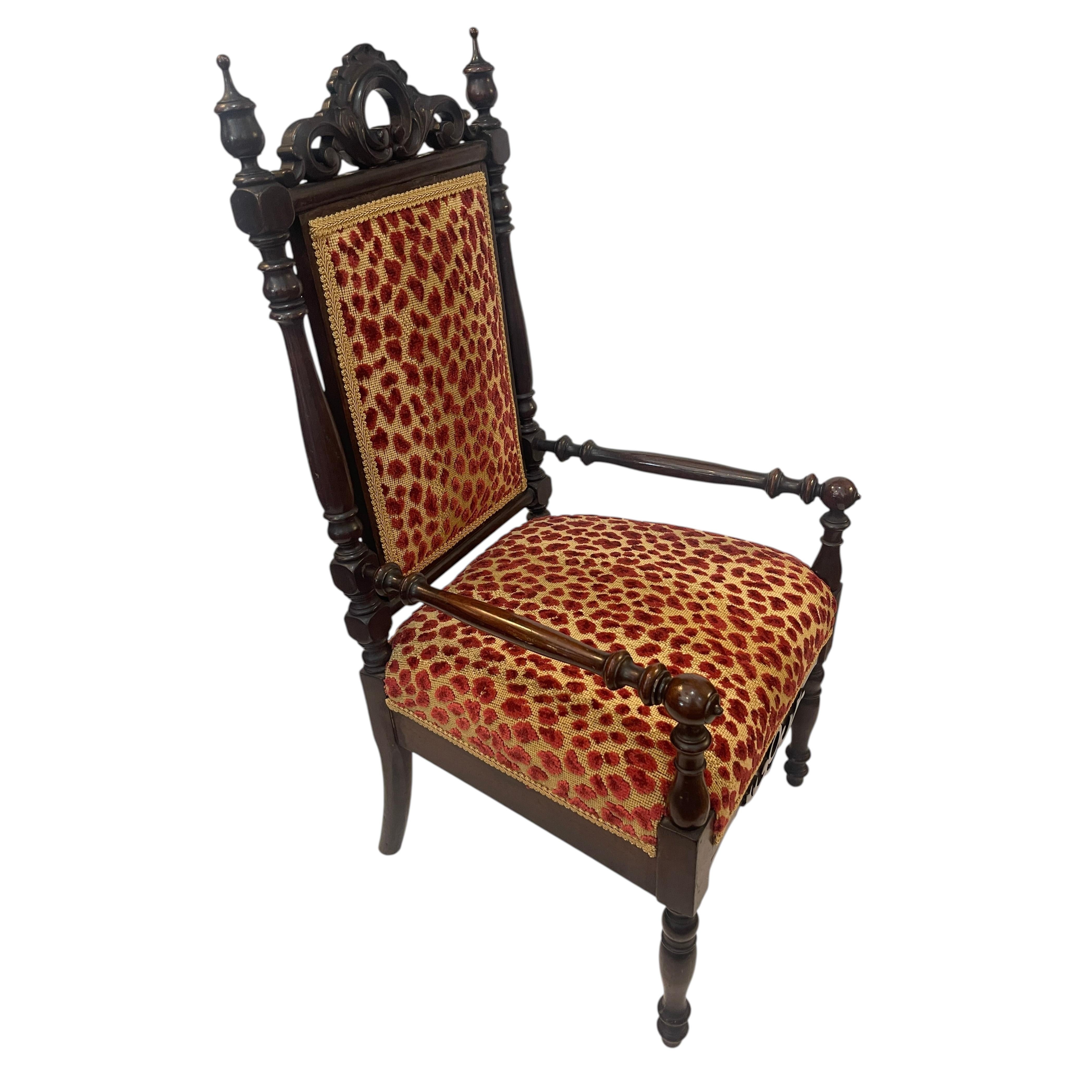 Fin du IXe siècle. C. Fauteuil rembourré pour enfant de style Napoléon III en vente