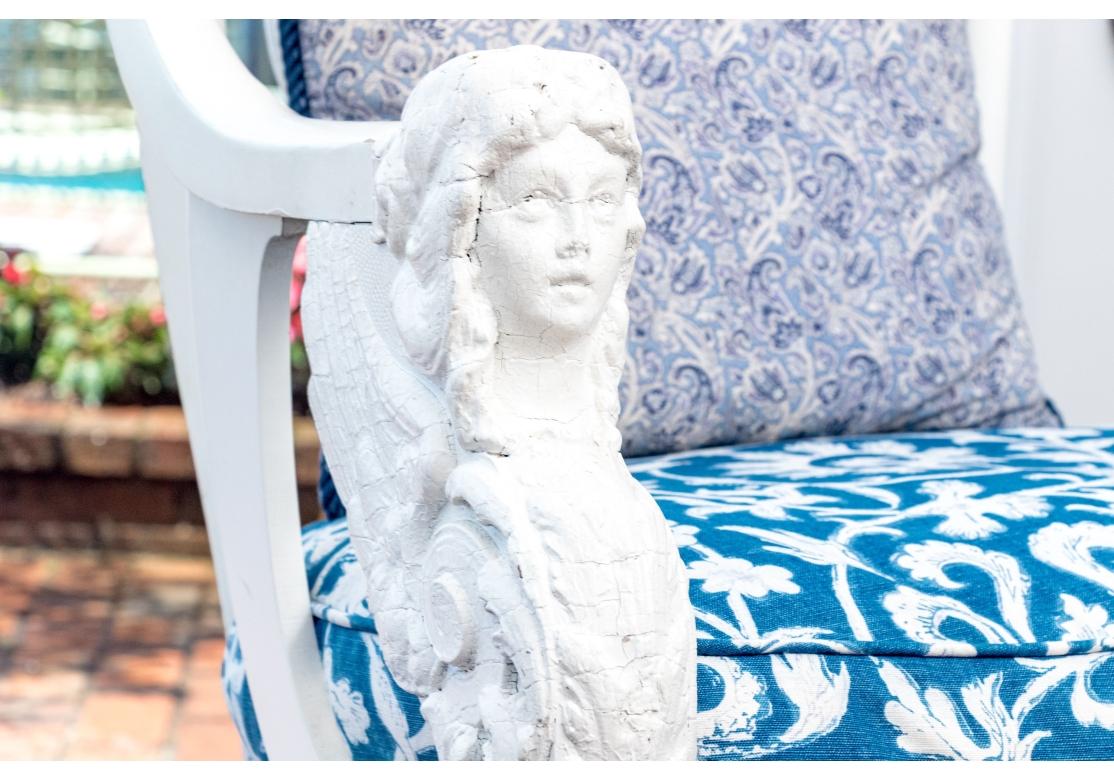 Fauteuil à bascule Empire tardif, sculpté et peint, vers 1890 1890 Abîmé - En vente à Bridgeport, CT