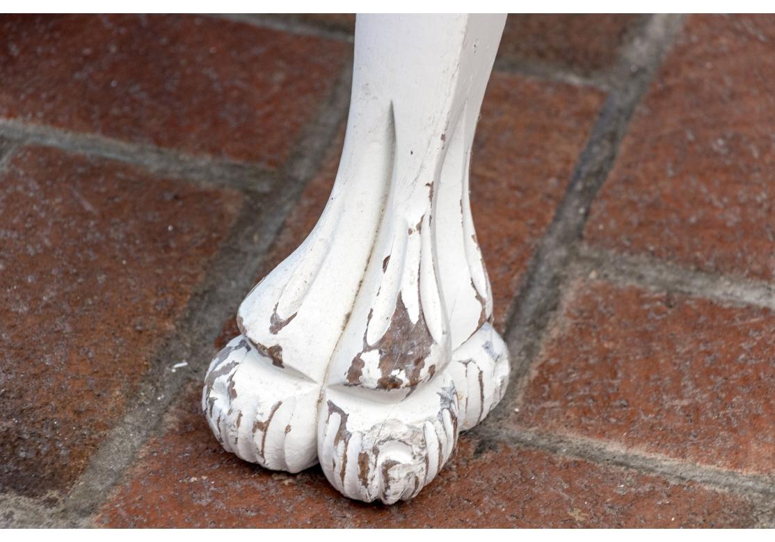 Sillón Americano Imperio Tardío de Madera Tallada y Pintada, Ca. 1890 Tela en venta