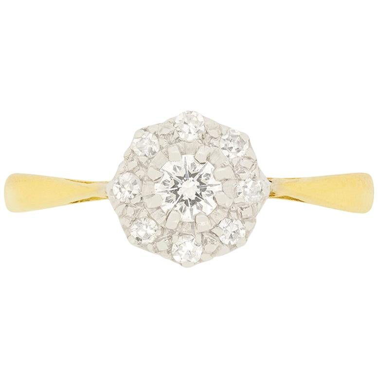 Late Art Deco 0.15 Carat Diamond Daisy Cluster Ring, circa 1940s