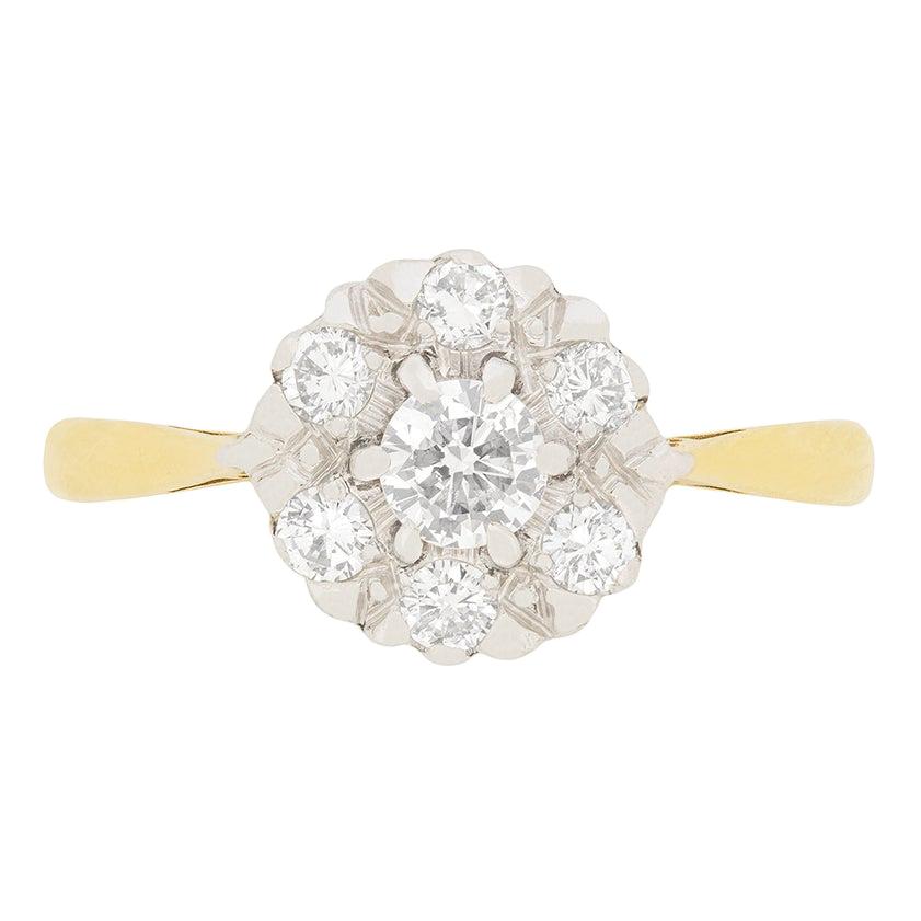 Late Art Deco 0.40ct Diamond Daisy Cluster Ring, c.1940s For Sale