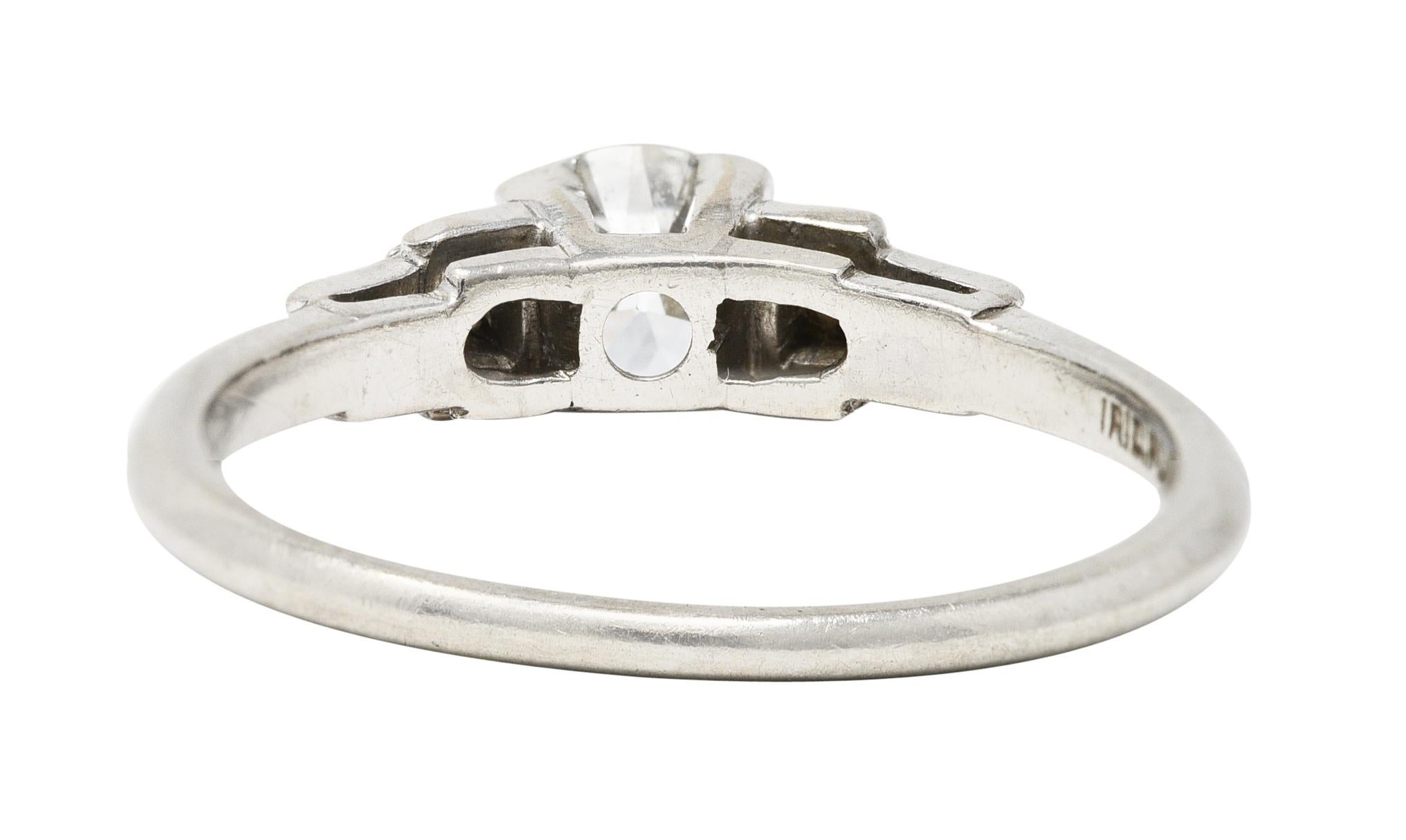 Women's or Men's Late Art Deco 0.50 Carat Old European Cut Diamond Platinum Engagement Ring For Sale