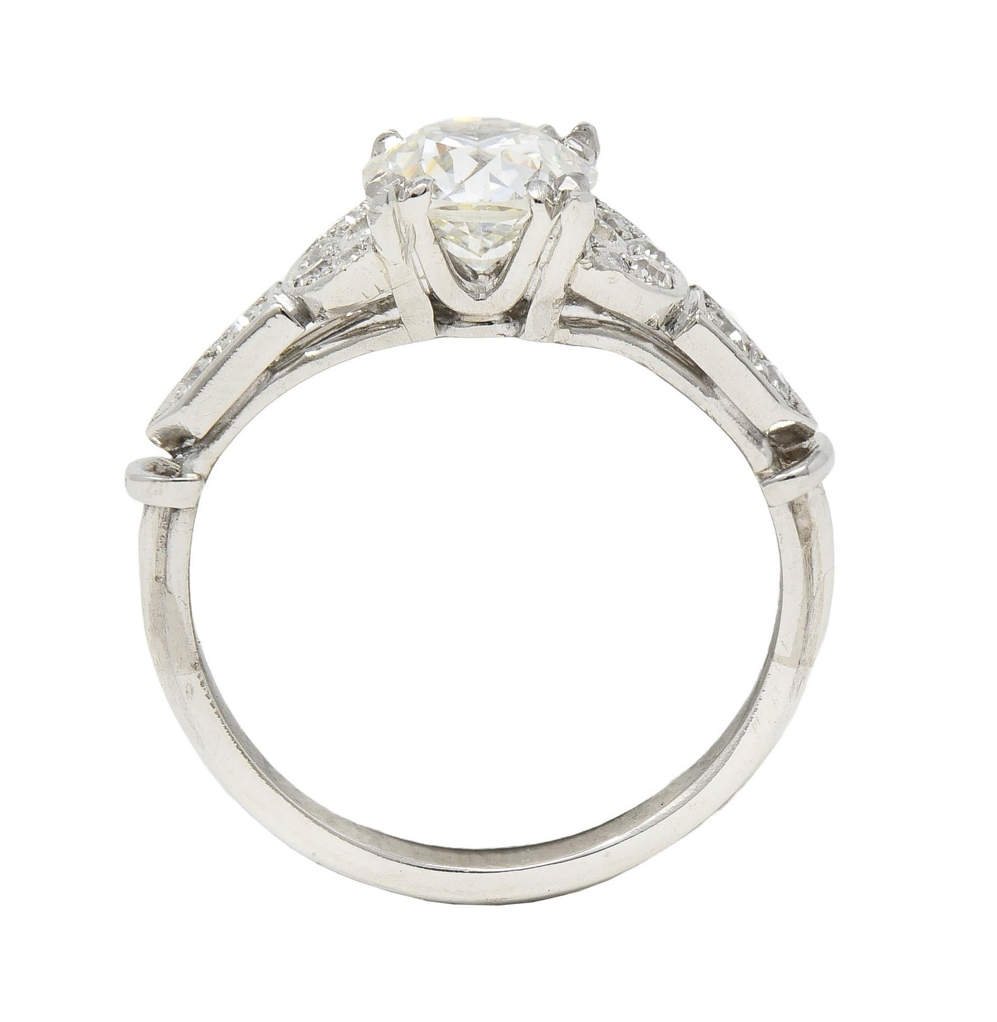 Anello di fidanzamento vintage in platino con diamante 1,39 CTW in stile tardo Art Deco, GIA in vendita 2
