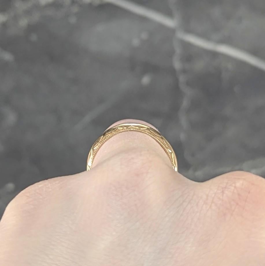 Anneau de mariage vintage en or jaune 14 carats Art Deco tardif en vente 3