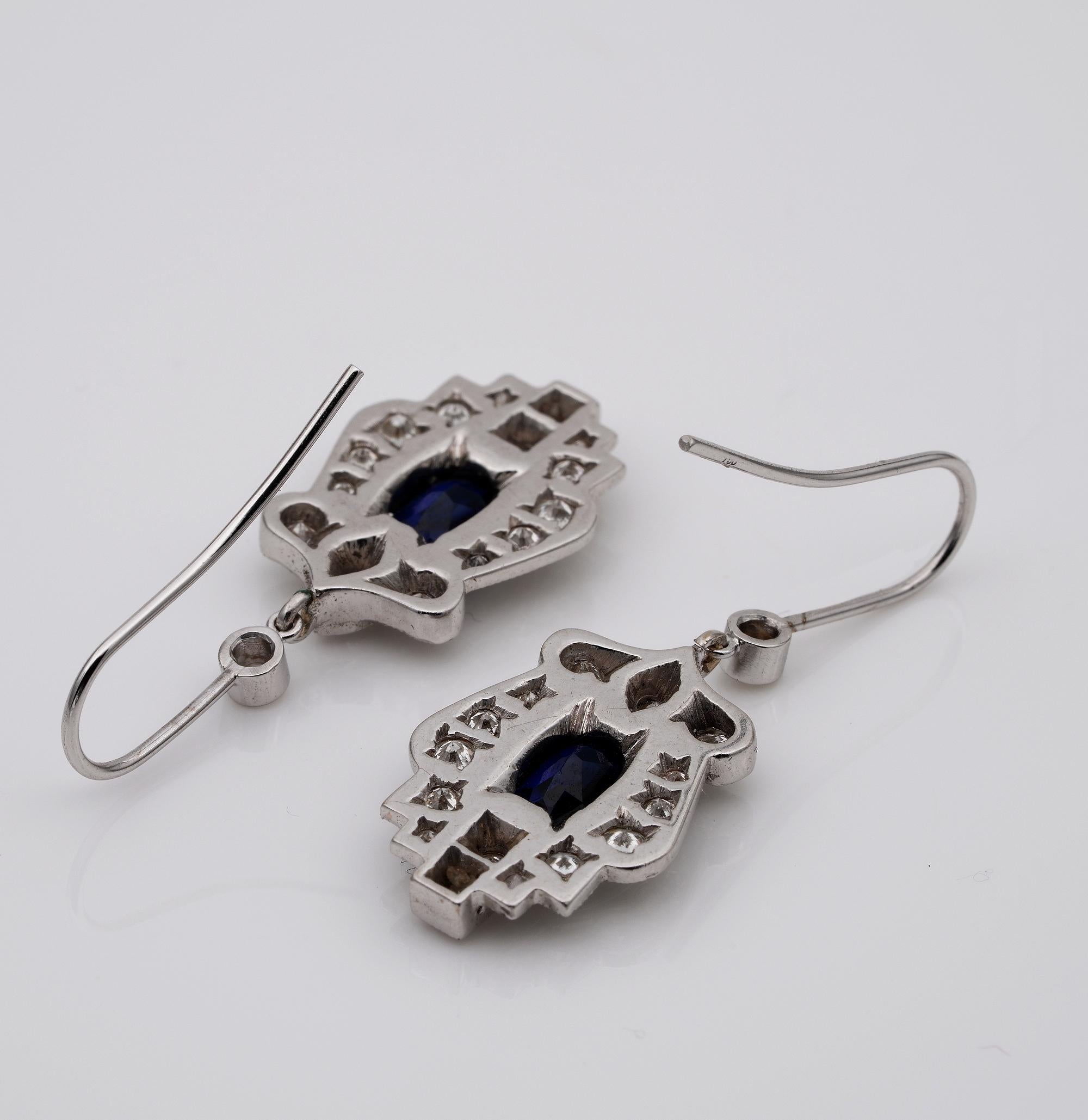 Women's Late Art Deco 1.40 Carat Verneuil Sapphire 1.10 Carat Diamond Drop Earrings For Sale