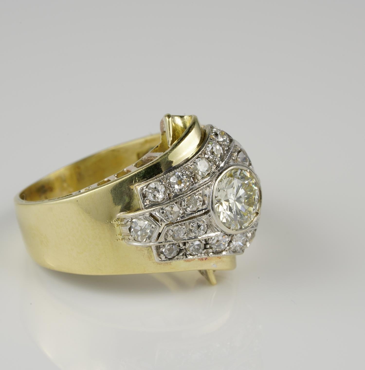 This impressive late Art deco ring is 1935 ca.
Hand modelled of solid 18 Kt gold and Platinum
Beautifully designed as a distinctive buckle expressing in full the timeless elegance of that era
Top Platinum buckle is overwhelmed by old cut Diamonds