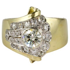 Vintage Late Art Deco 1.50 Ct Diamond Buckle ring 18 Kt Platinum