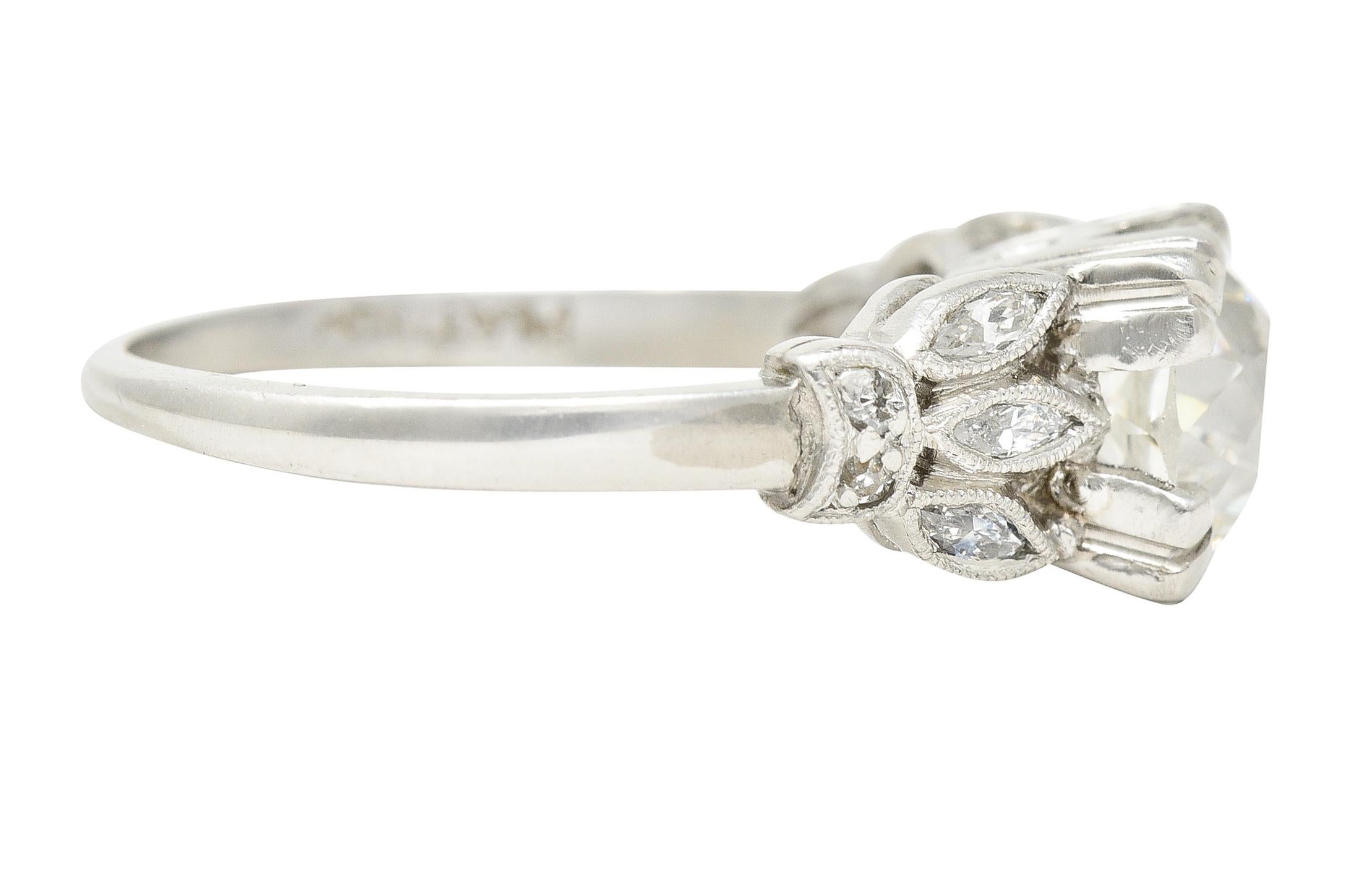 Women's or Men's Late Art Deco 1.63 Carats Old European Cut Diamond Platinum Engagement Ring For Sale
