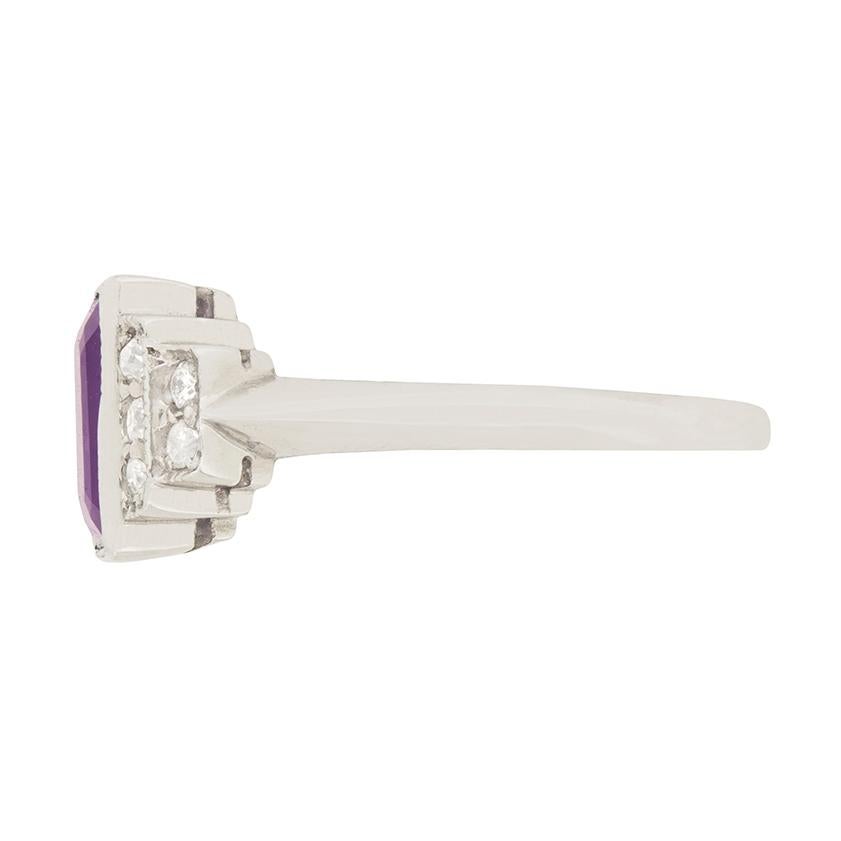 Emerald Cut Late Art Deco 1.85 Carat Amethyst and Diamond Cocktail Ring, circa 1940s For Sale