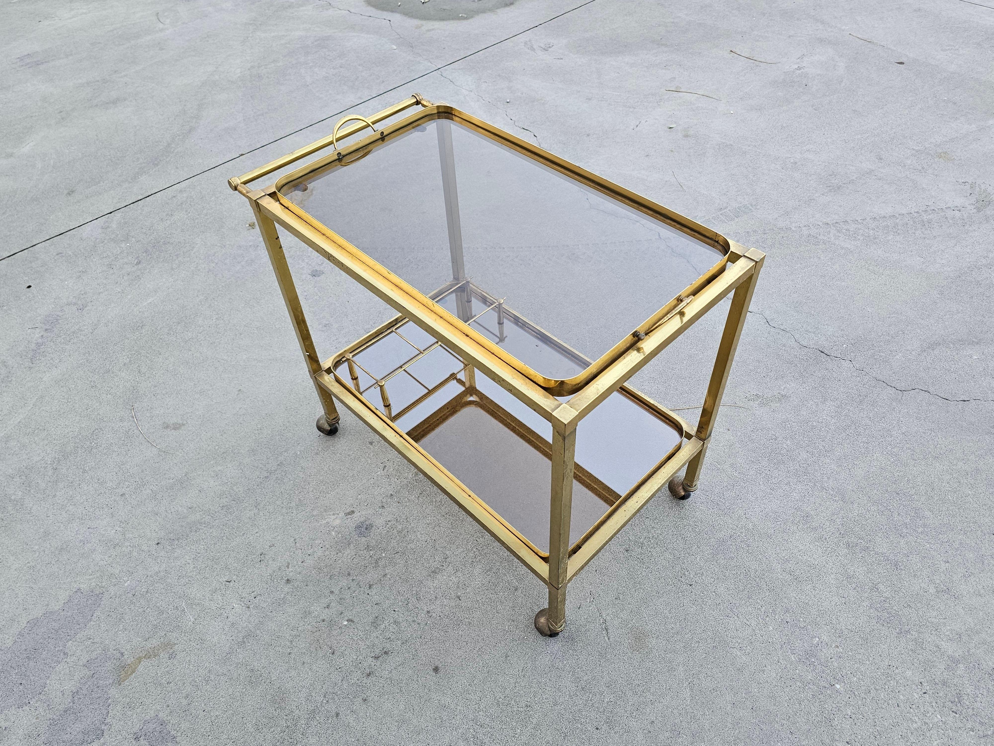 French Late Art Deco 2-Tier Gilt Bronze Bar Trolley by Maison Bagués, France 1950s For Sale