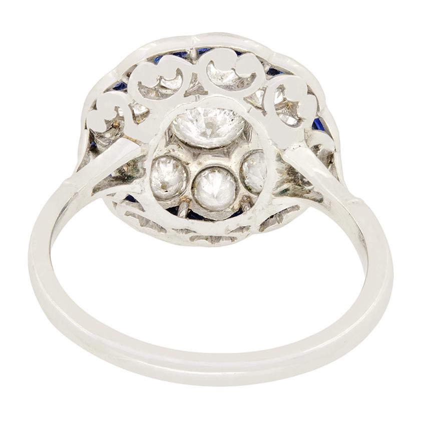 Late Art Deco 2.00ct Diamond and Sapphire Cluster Ring, c.1930s In Good Condition In London, GB