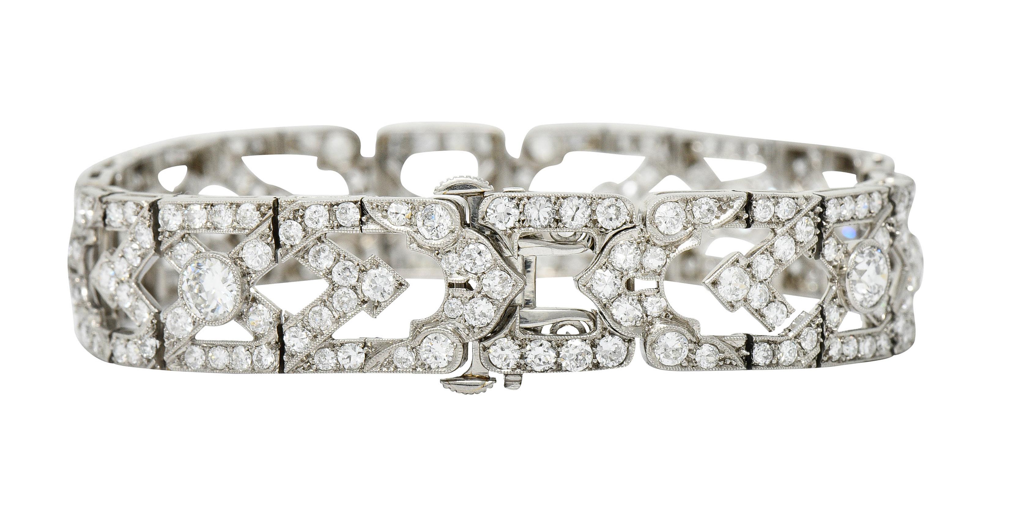 Women's or Men's Late Art Deco 9.00 Carats Diamond Platinum Wide Line Bracelet, Circa 1930