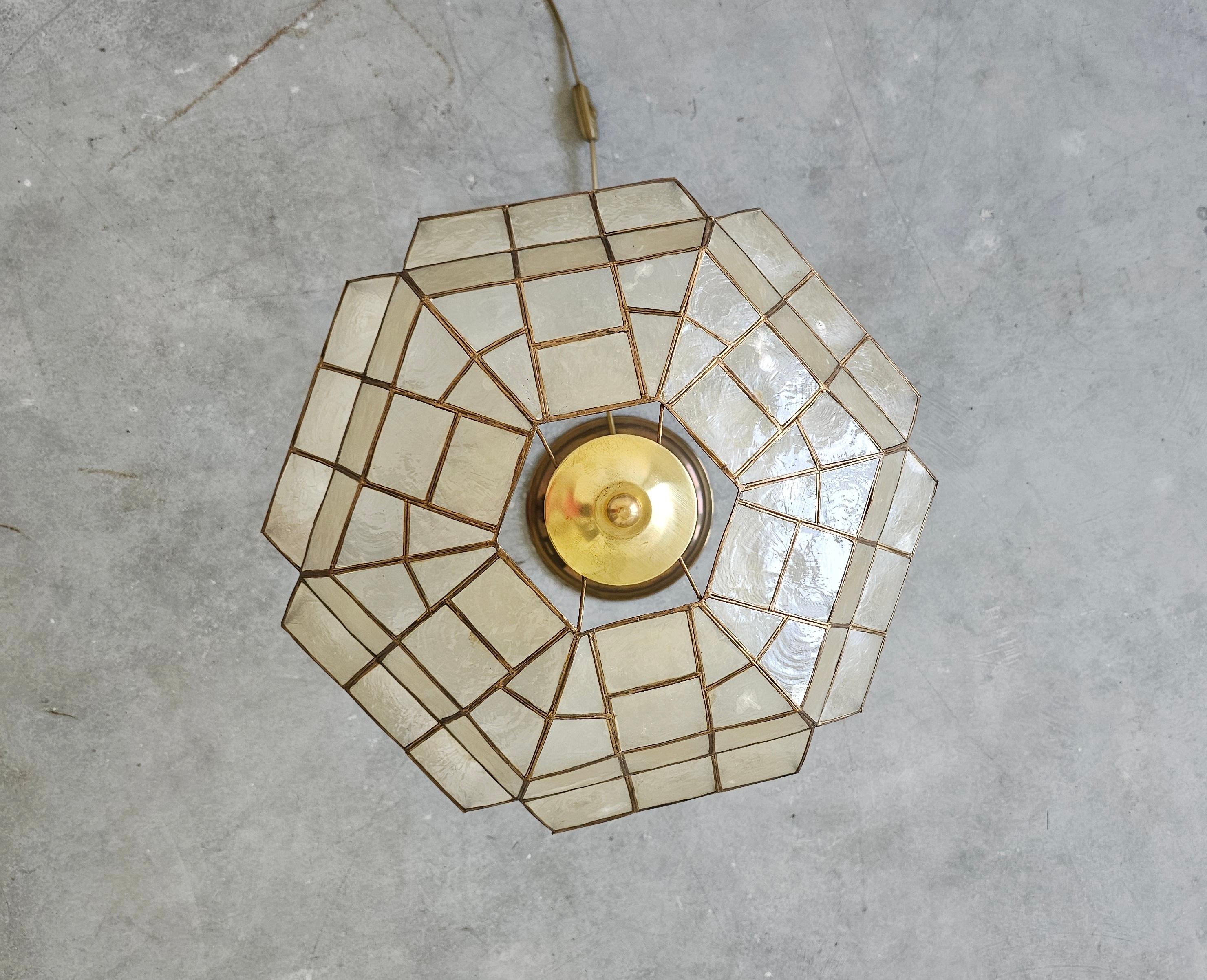 Late Art Deco Brass Table Lamp with Capiz Shell Shade, Austria 1950s 4