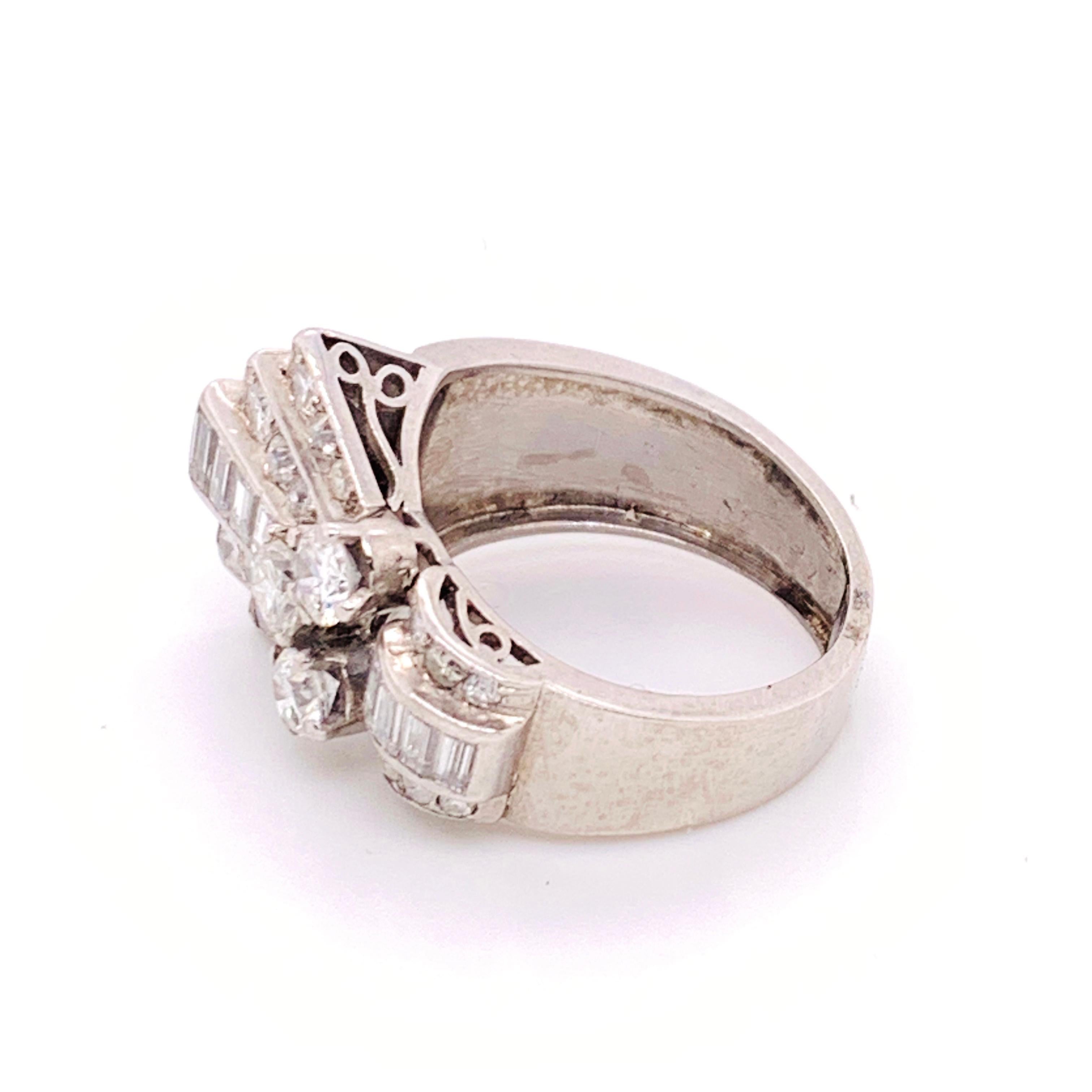 Women's Late Art Deco Diamond And Platinum Ring, 1.60ct, Circa 1940 For Sale