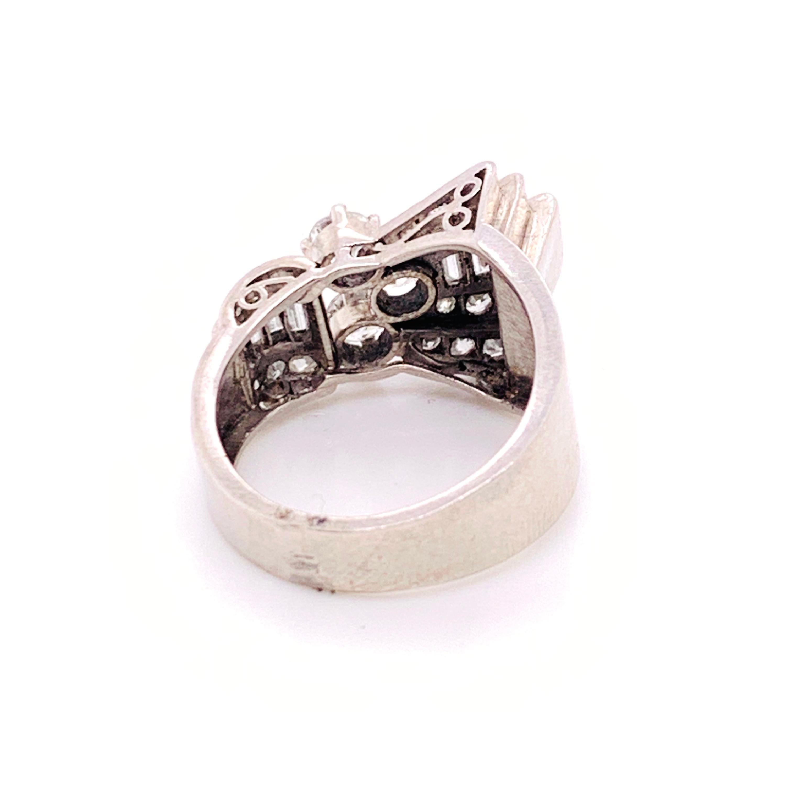 Late Art Deco Diamond And Platinum Ring, 1.60ct, Circa 1940 For Sale 1