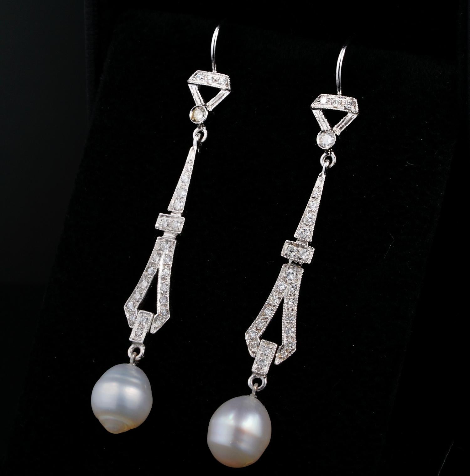 Orecchini Art Deco con diamanti e perle barocche 18 KT In condizioni buone in vendita a Napoli, IT