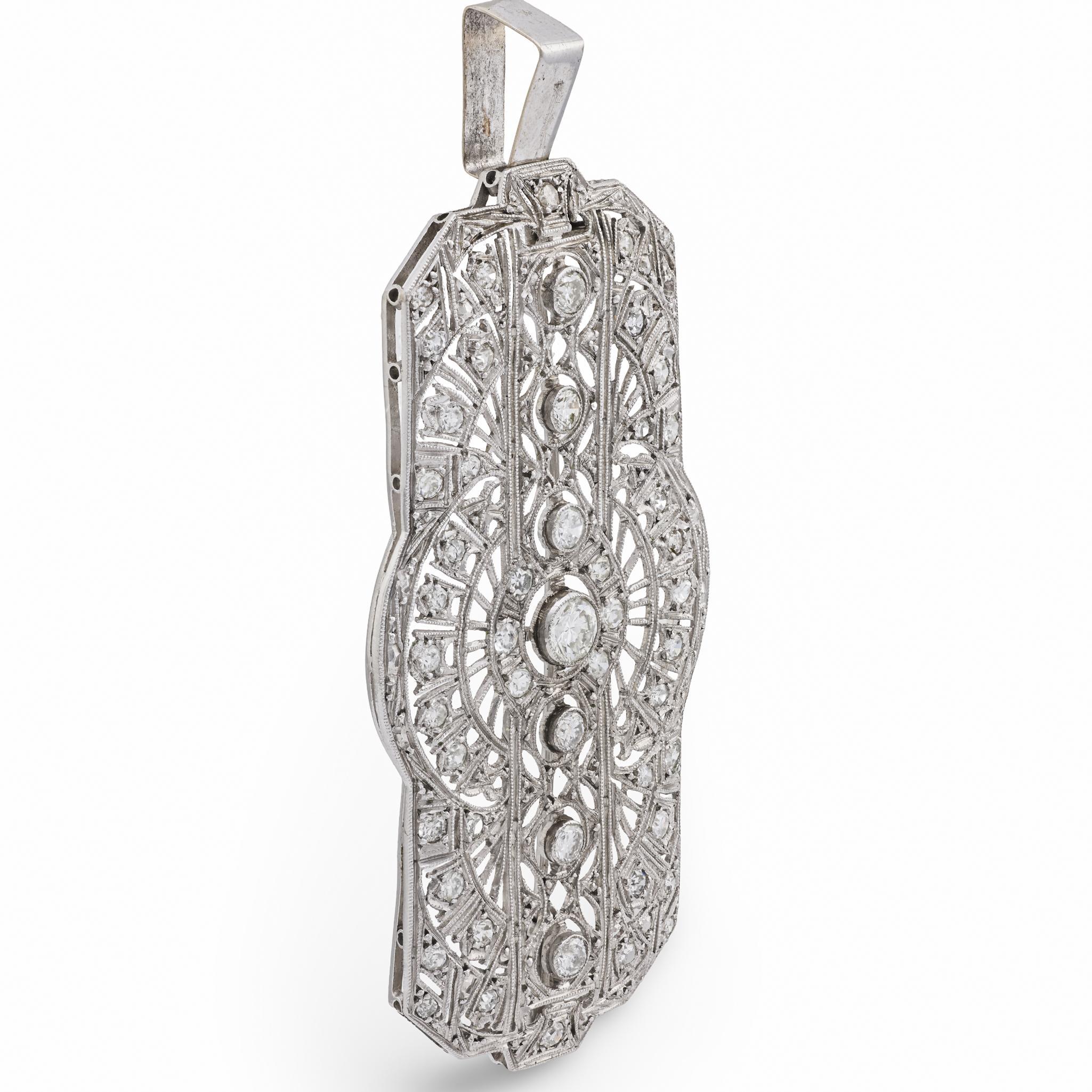 Broche pendentif art déco tardif en diamant et platine en vente 1