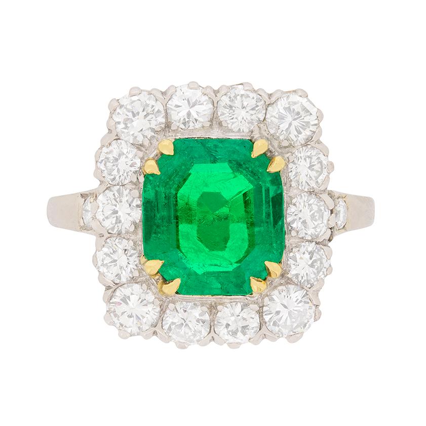 Late Art Deco Emerald and Diamond Cluster Ring, circa 1930s For Sale