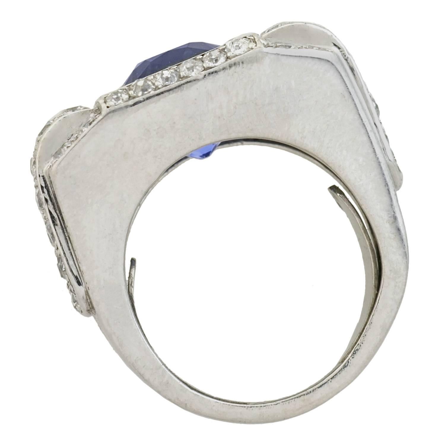 Retro Late Art Deco French AGL Certified 4.30ct Natural Ceylon Sapphire Diamond Ring For Sale