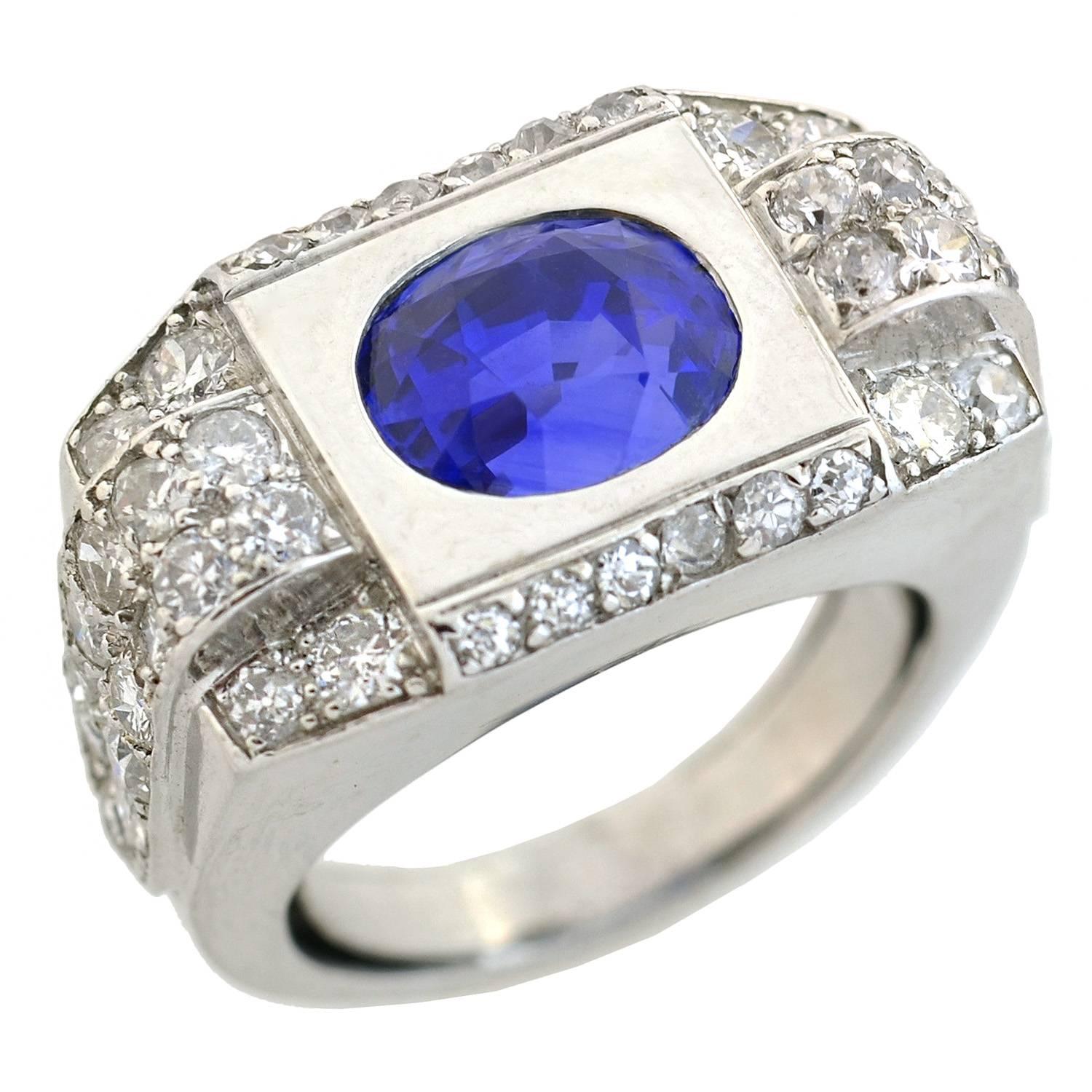 Late Art Deco French AGL Certified 4.30ct Natural Ceylon Sapphire Diamond Ring In Excellent Condition For Sale In Narberth, PA