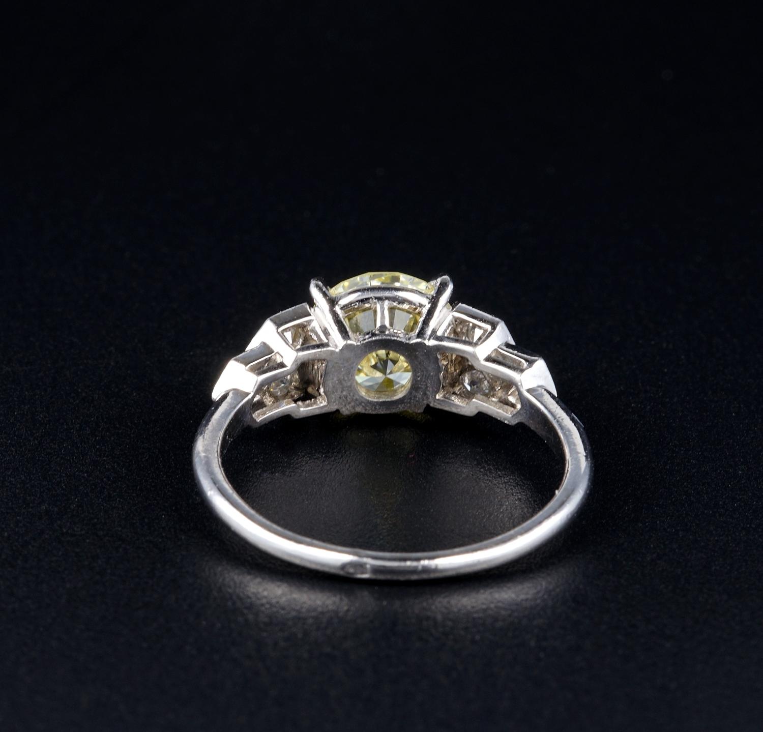 Late Art Deco French Certified 1.91 Ct Fancy Yellow Diamond Plus Platinum ring For Sale 1