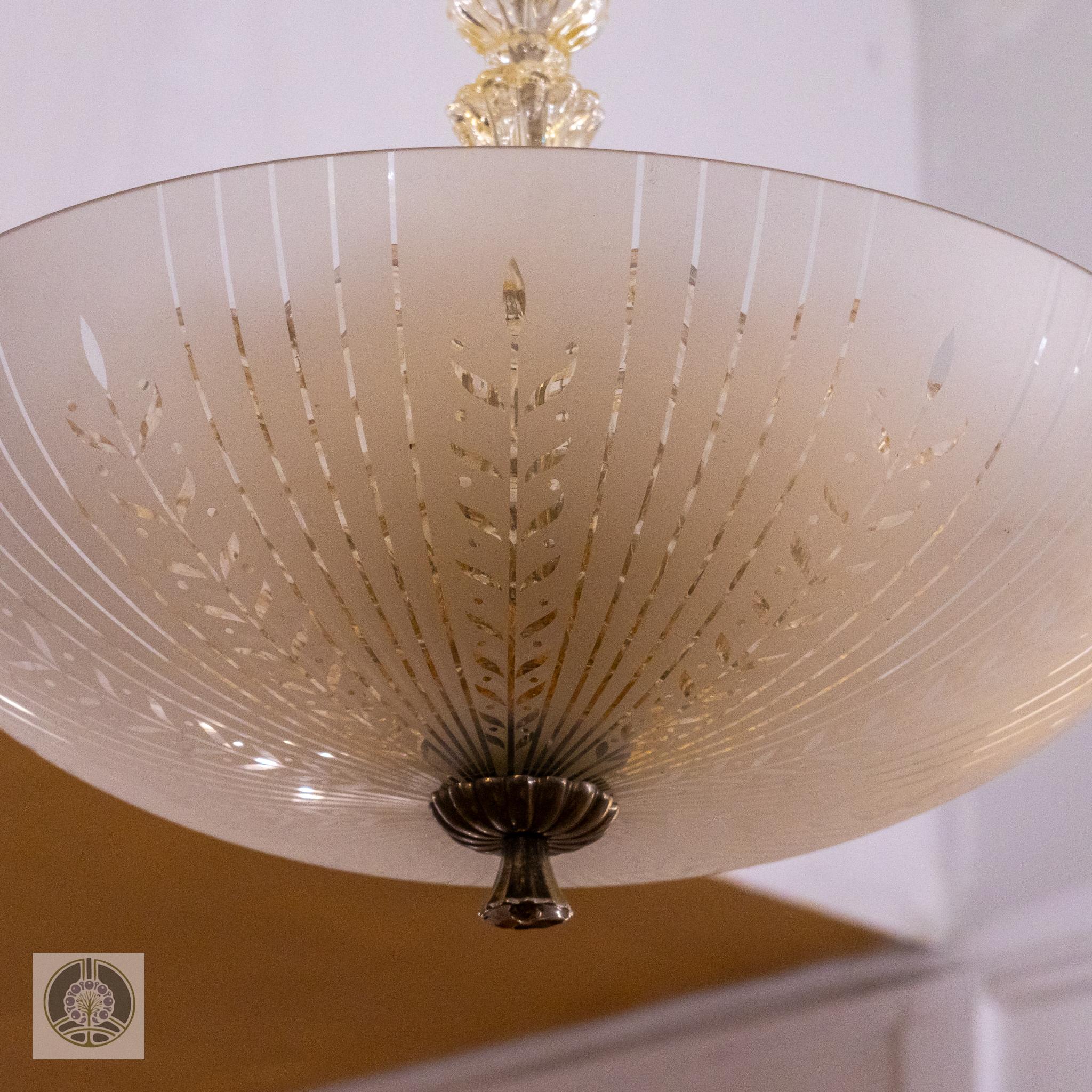 Spätes Art Deco Glas Anhänger (Mitte des 20. Jahrhunderts) im Angebot