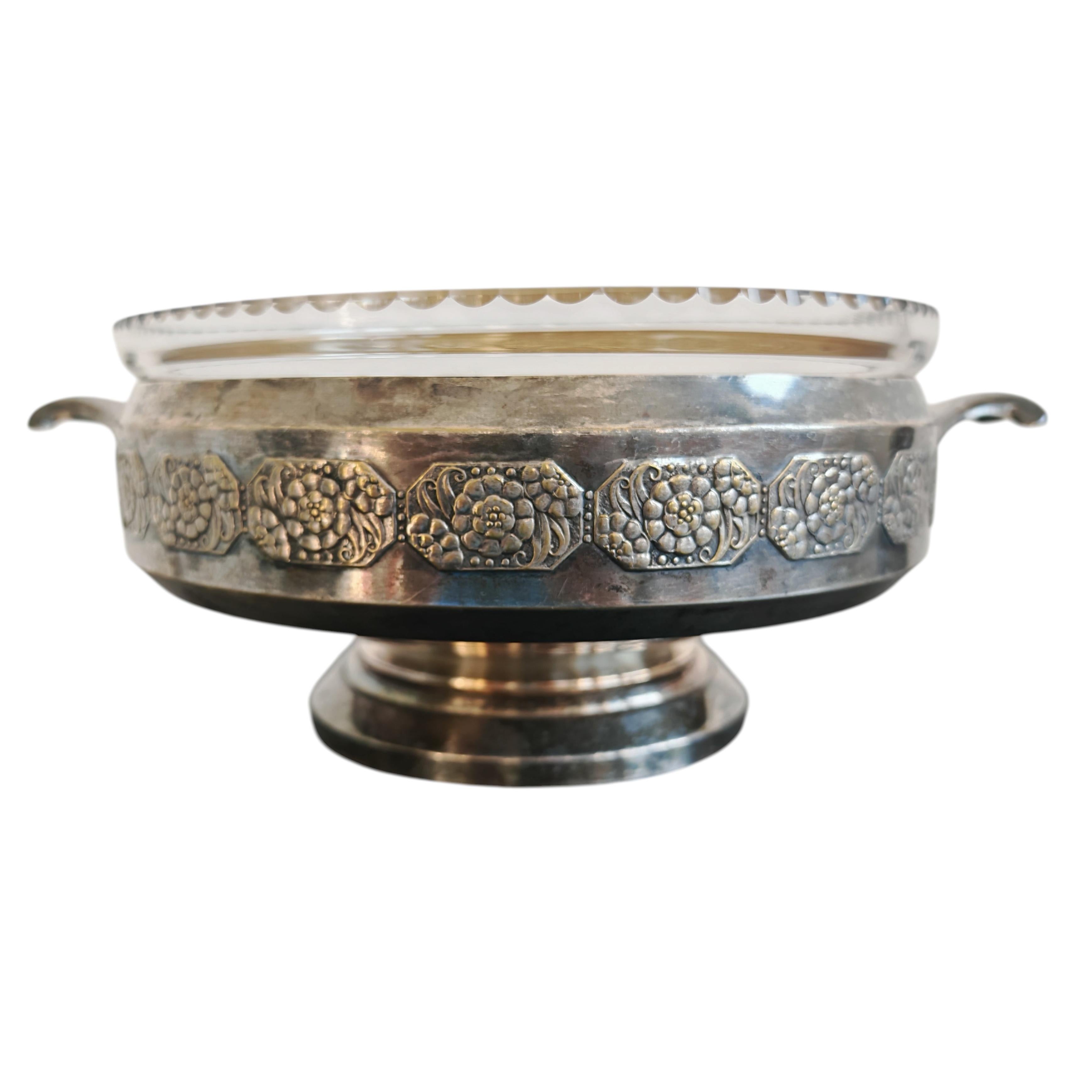 Late Art Nouveau Silver-Plated Centerpiece or fruit bowl, Germany 1910s