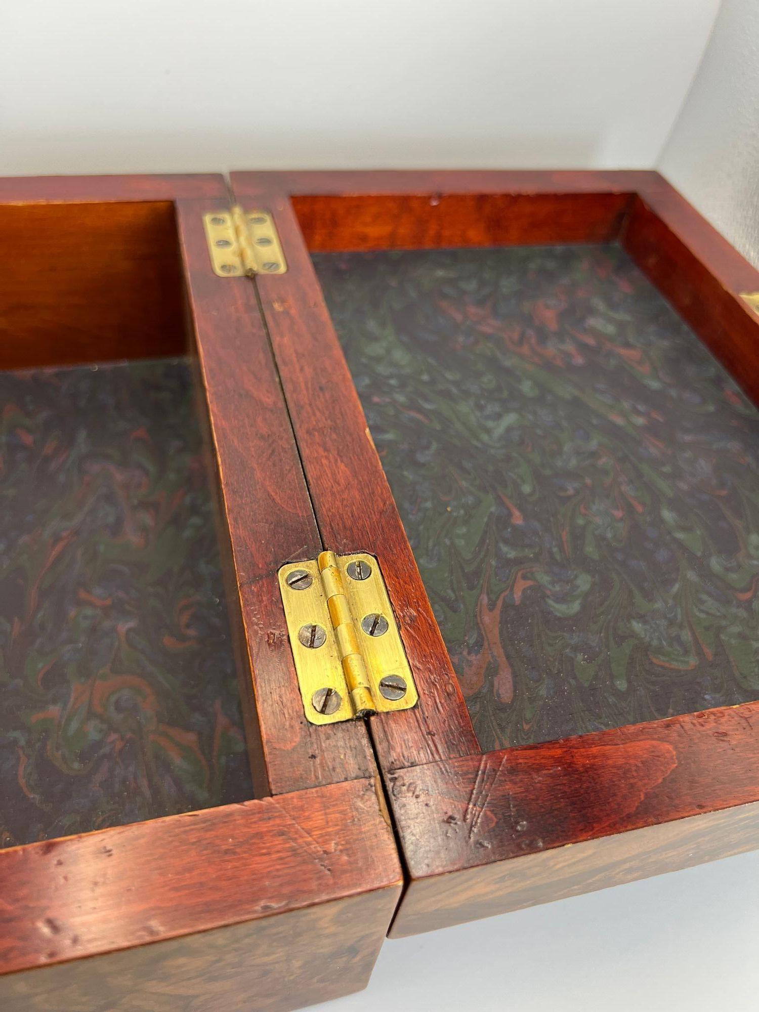 Late Biedermeier Box, Walnut and Walnut Burl, Austria circa 1850 For Sale 6