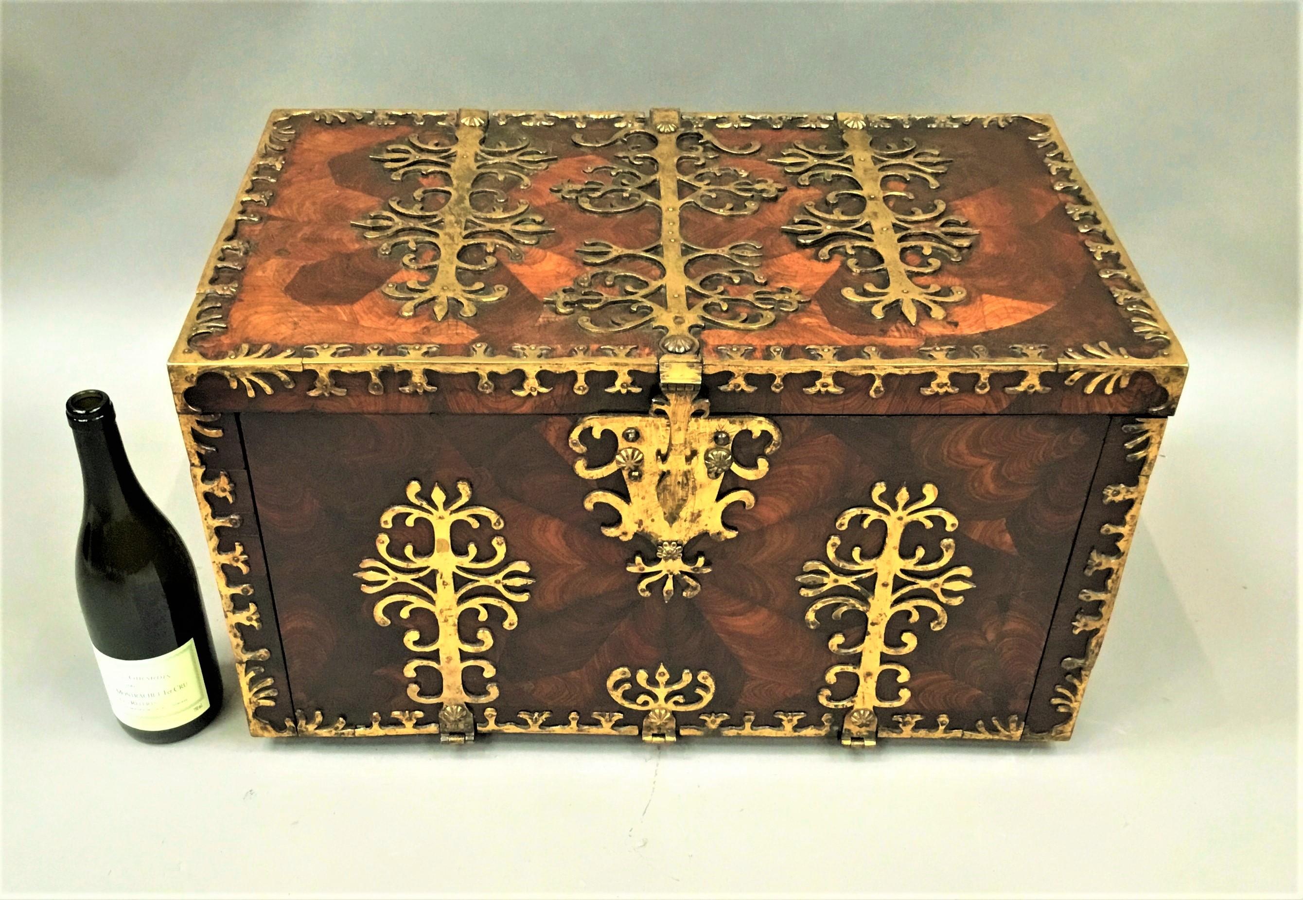 Late 17th Century Large Oyster Kingwood Coffre Forte / Strong Box For Sale 1