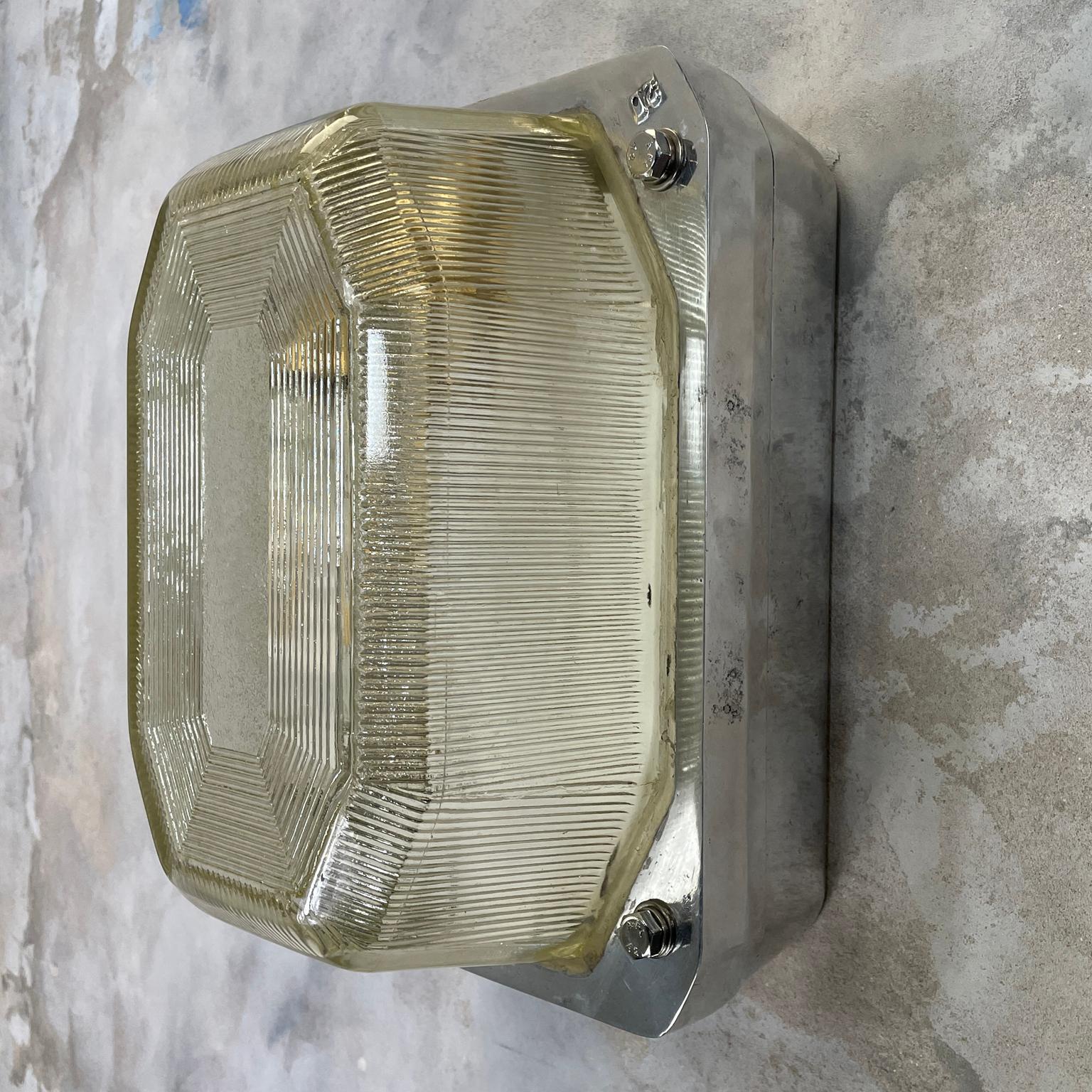 Late 20th Century Late Century Large British Victor Cast Aluminum Bulkhead Lamps Reeded Glass